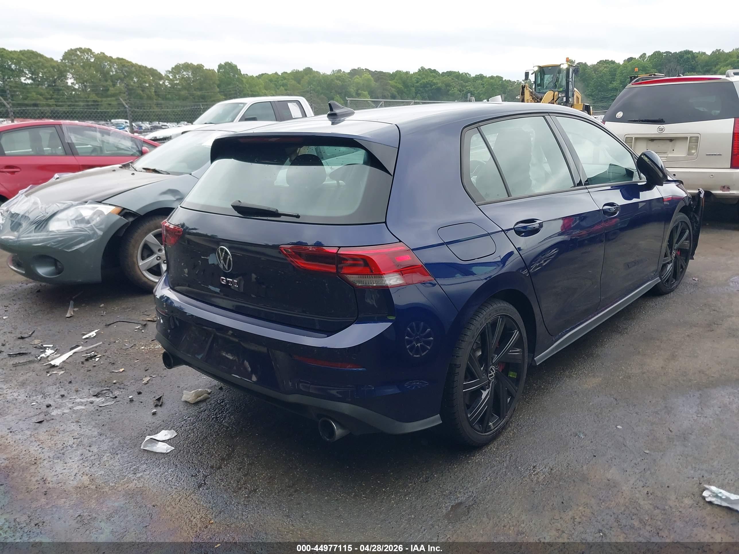 VOLKSWAGEN GOLF image 4