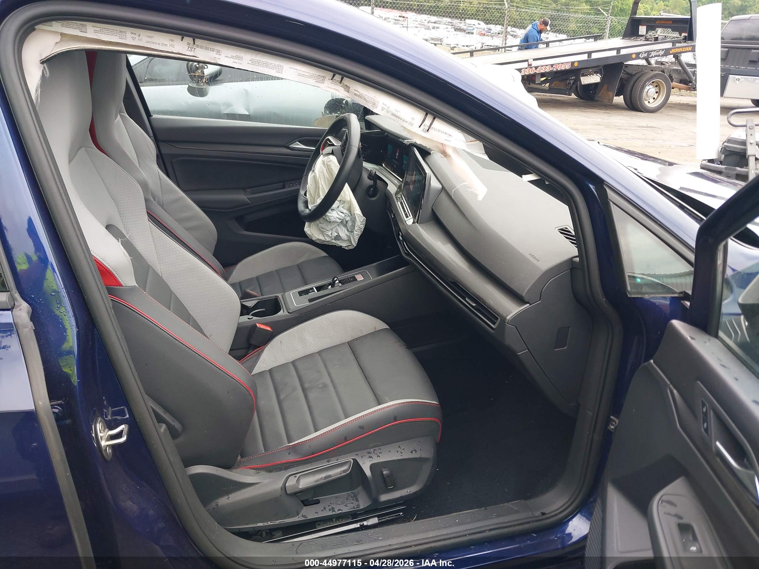 VOLKSWAGEN GOLF image 5