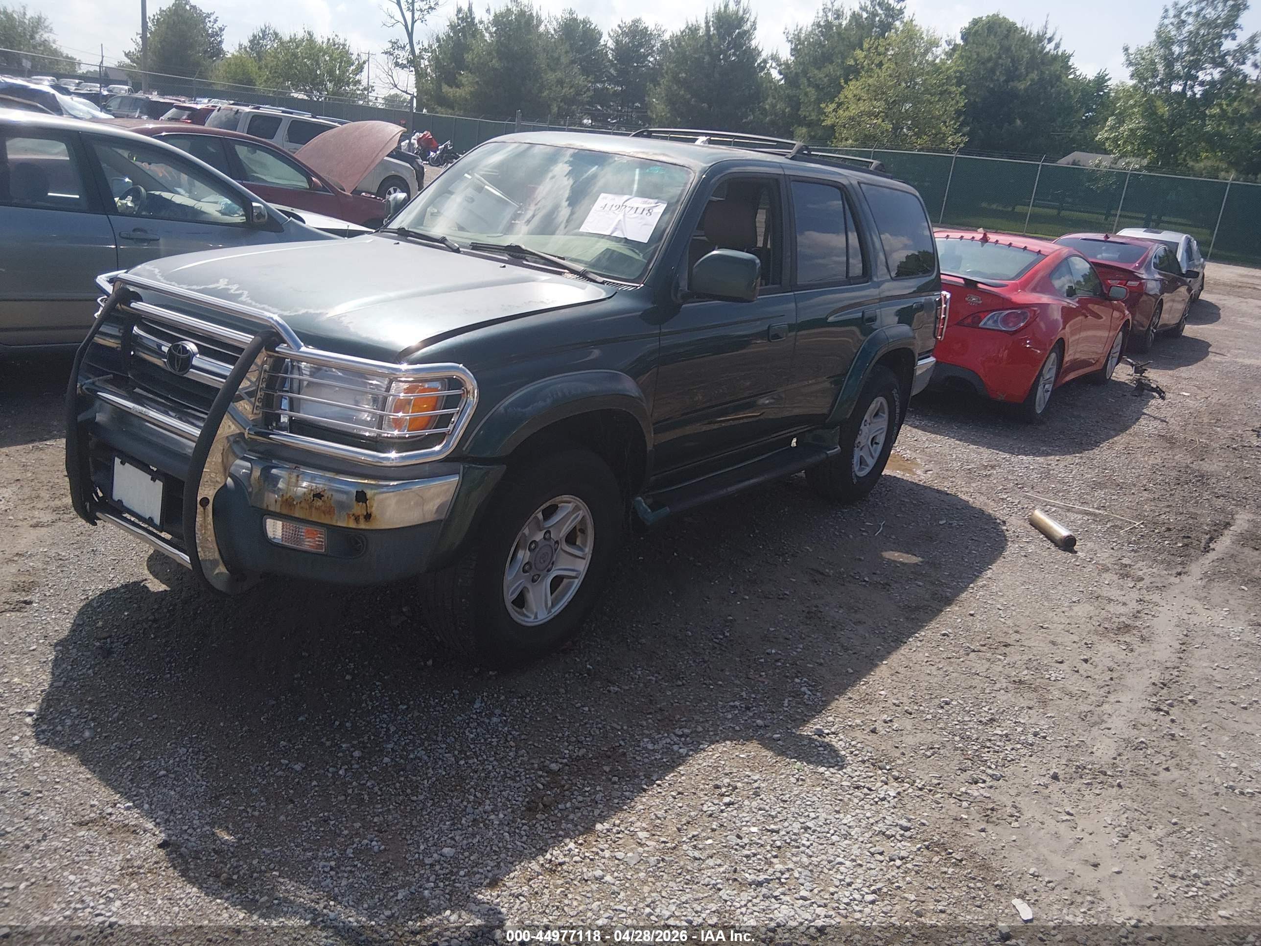 TOYOTA 4RUNNER image 2