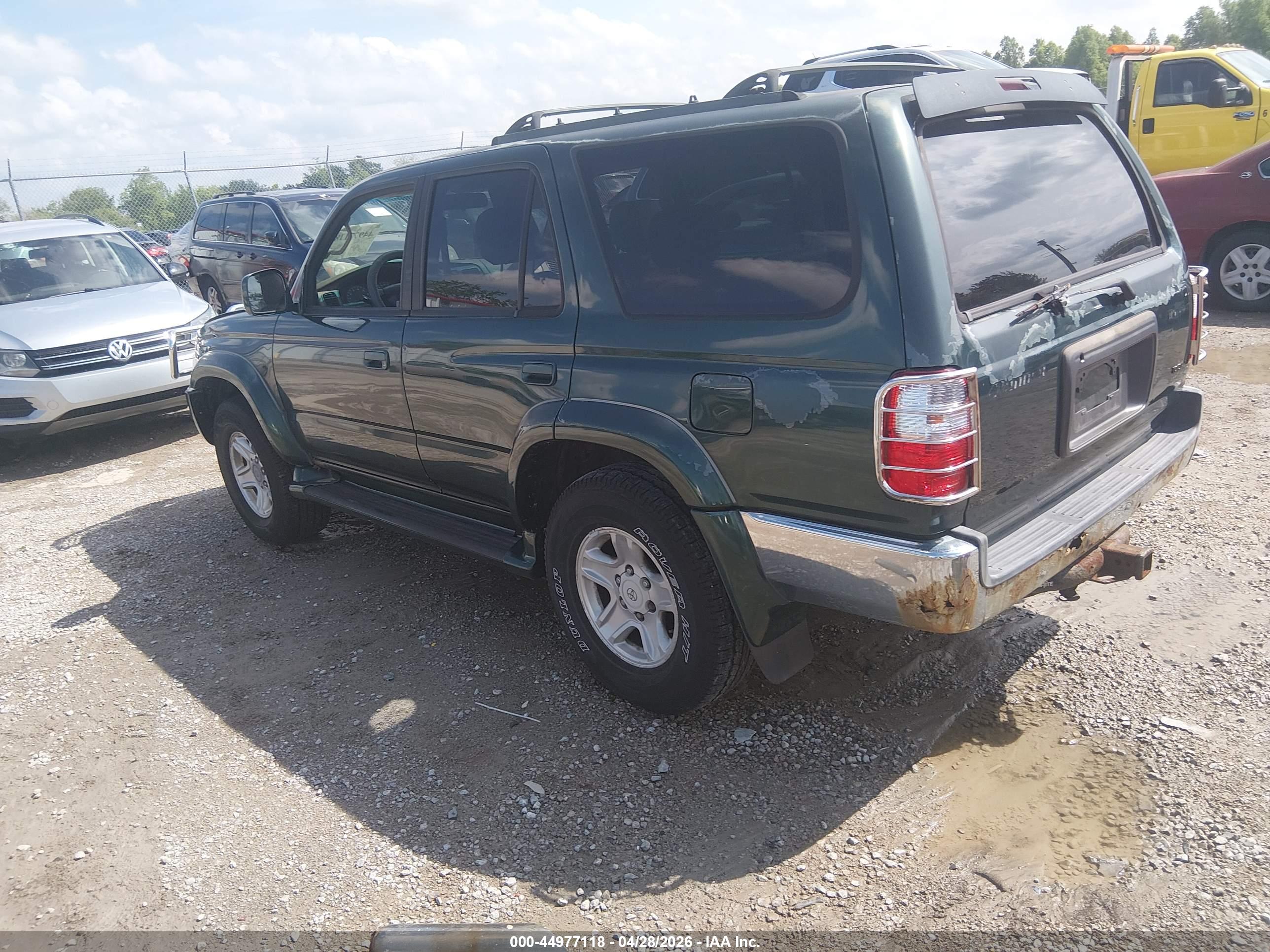 TOYOTA 4RUNNER image 3