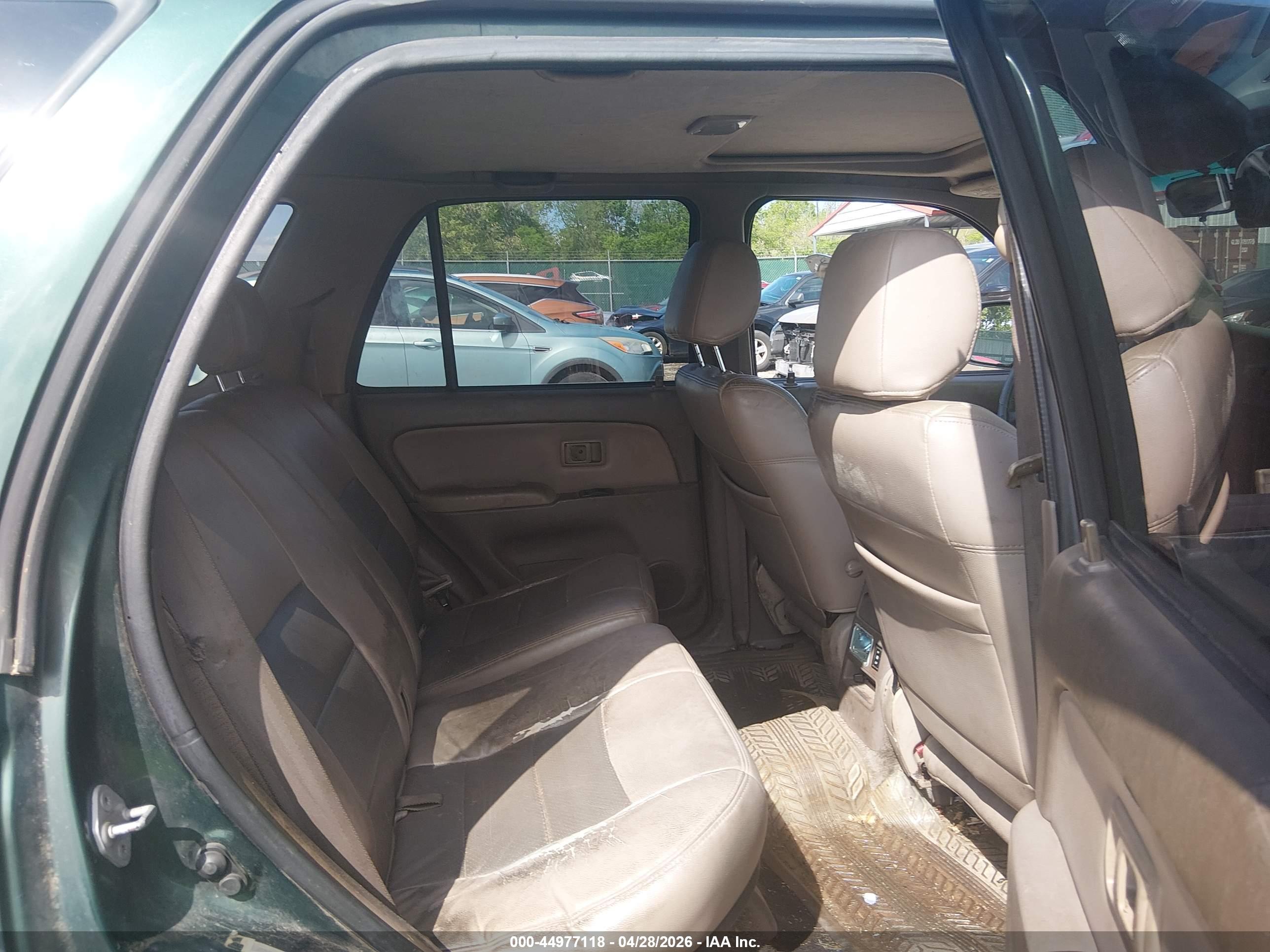 TOYOTA 4RUNNER image 8