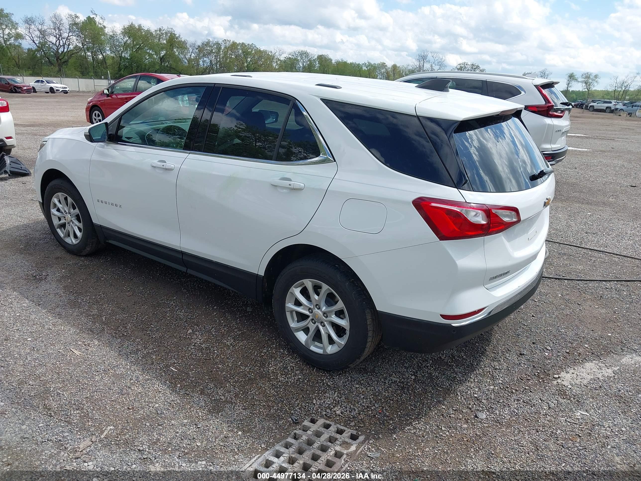 CHEVROLET EQUINOX image 3