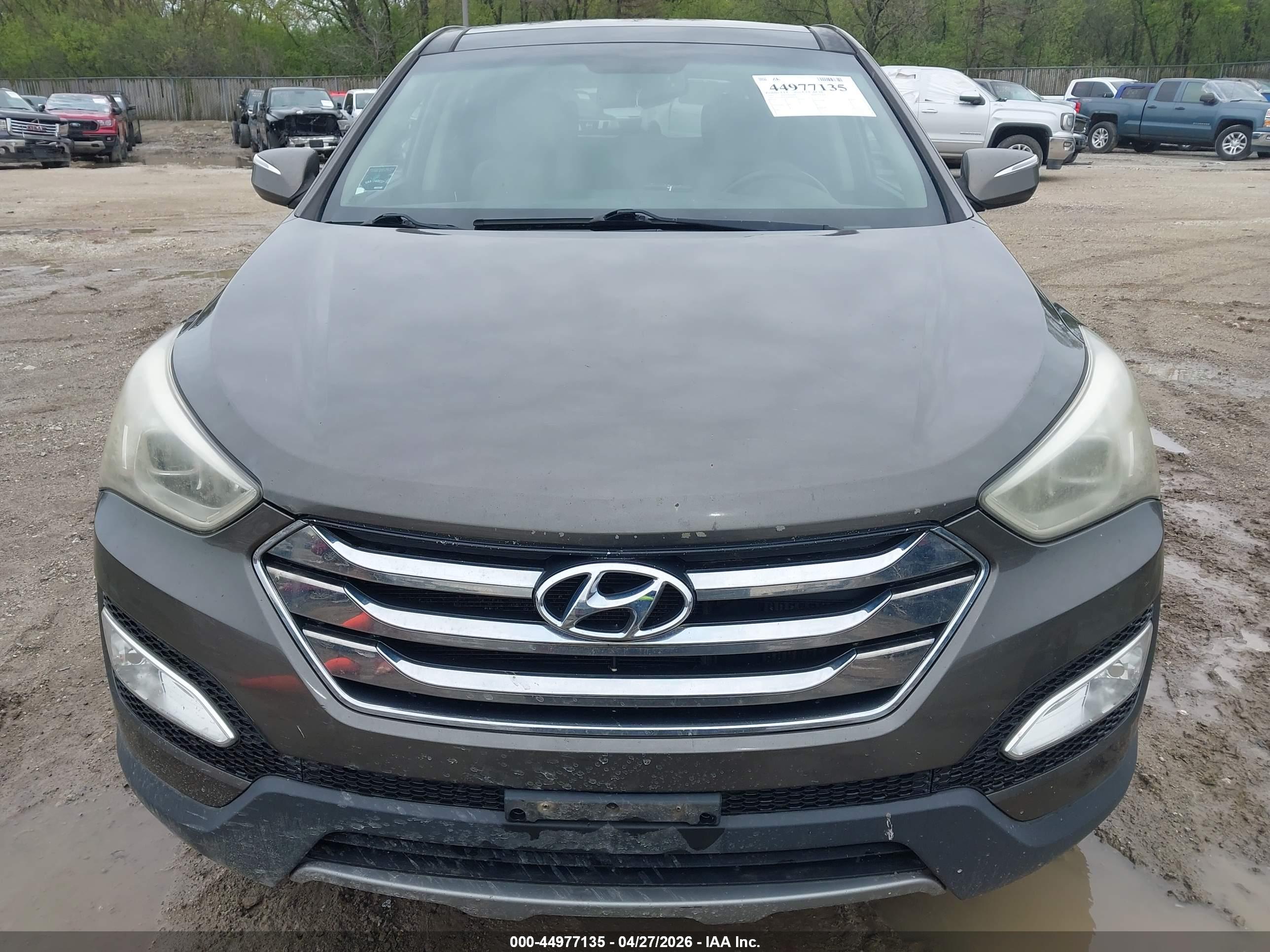 HYUNDAI SANTA image 6