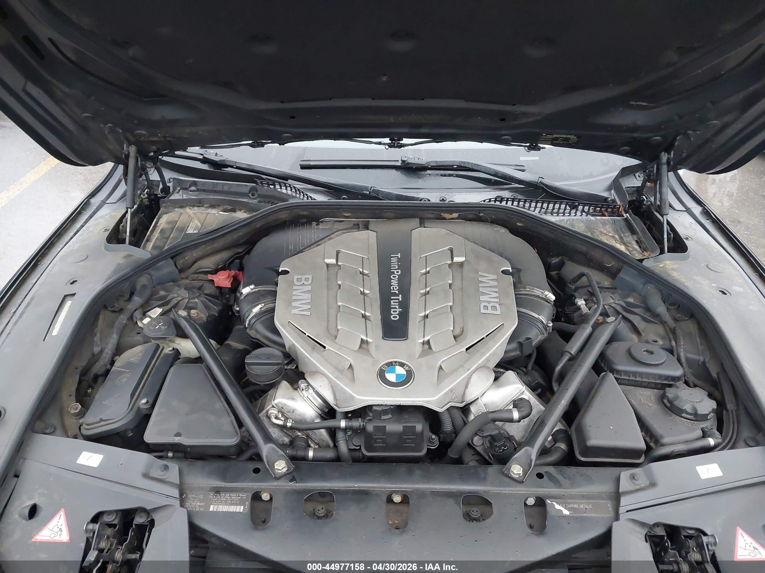 BMW 750LI image 10