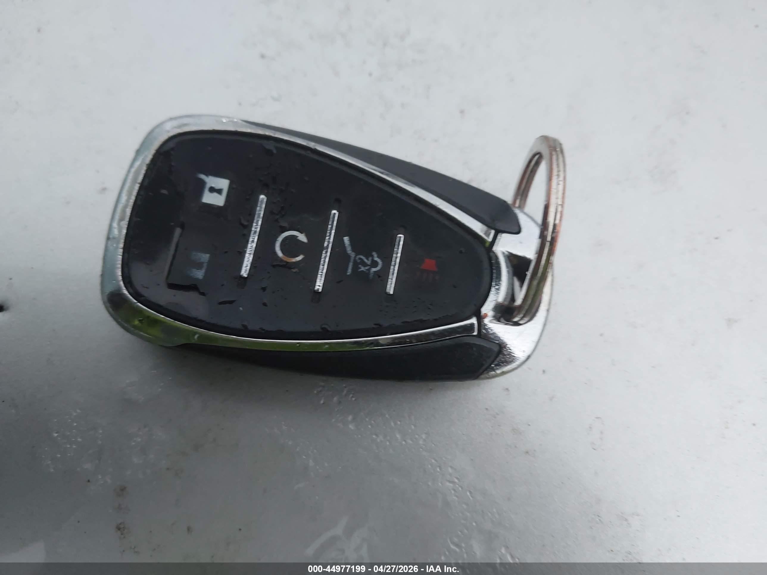 CHEVROLET EQUINOX image 11