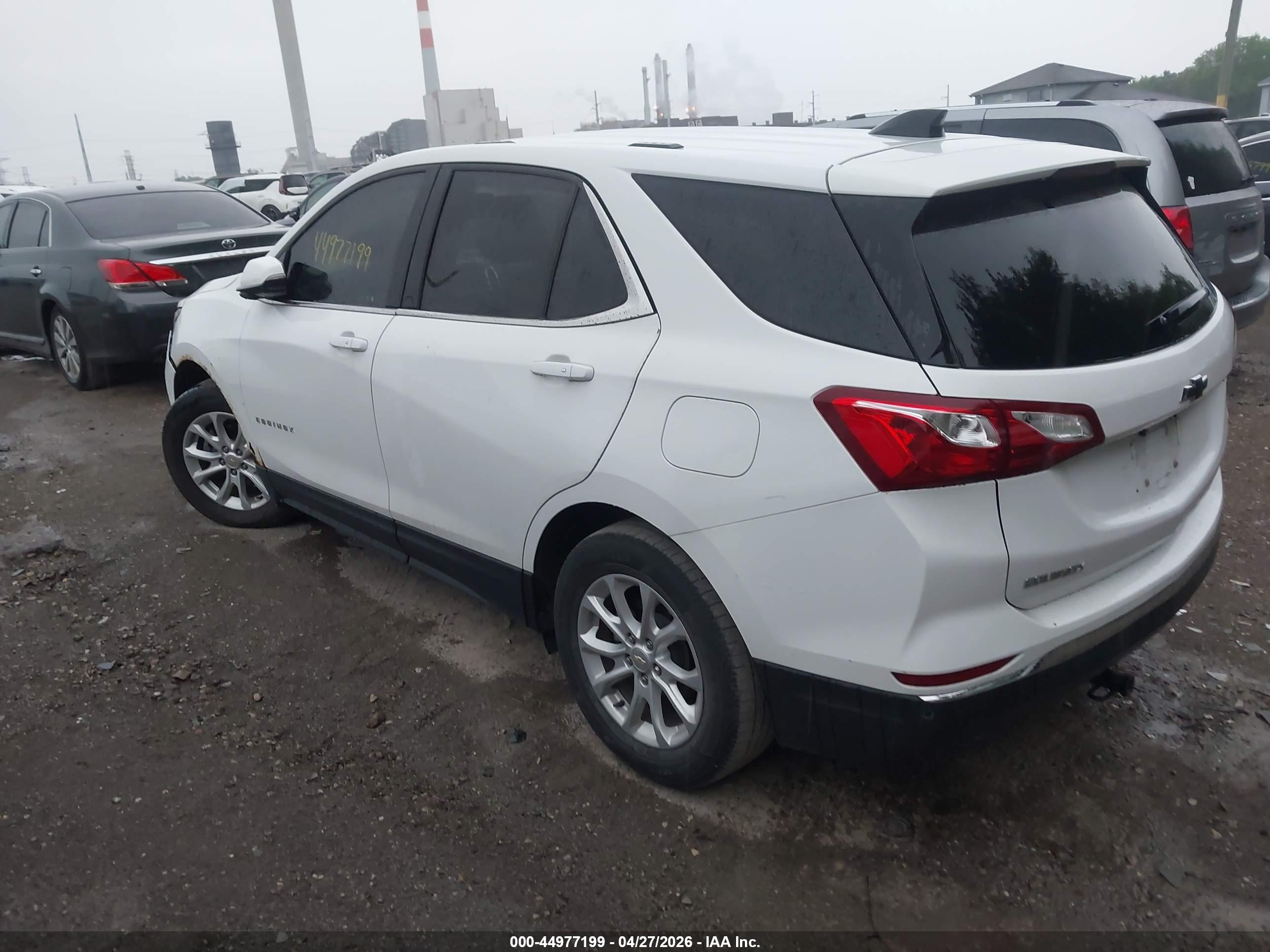CHEVROLET EQUINOX image 3