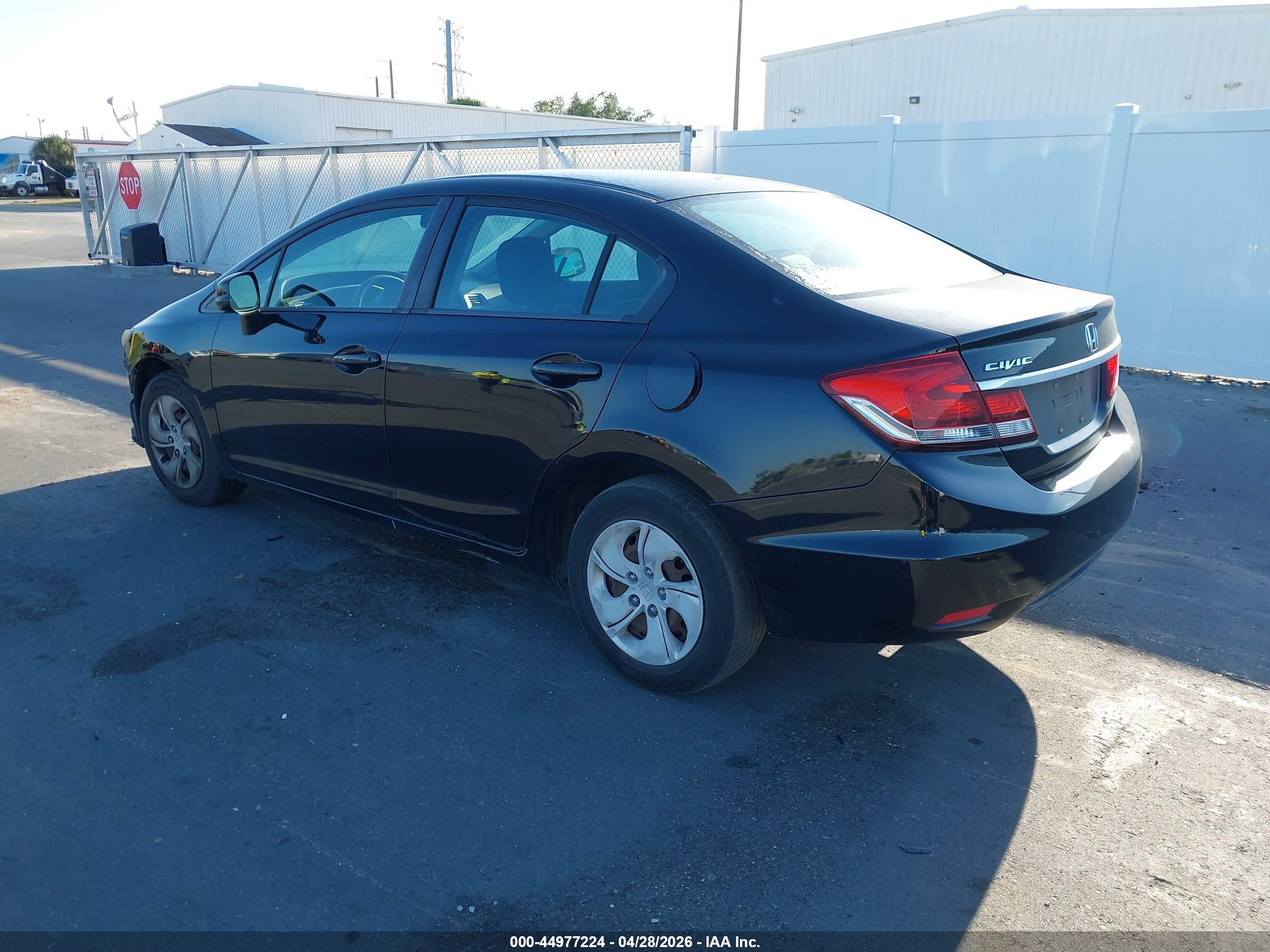 HONDA CIVIC image 3