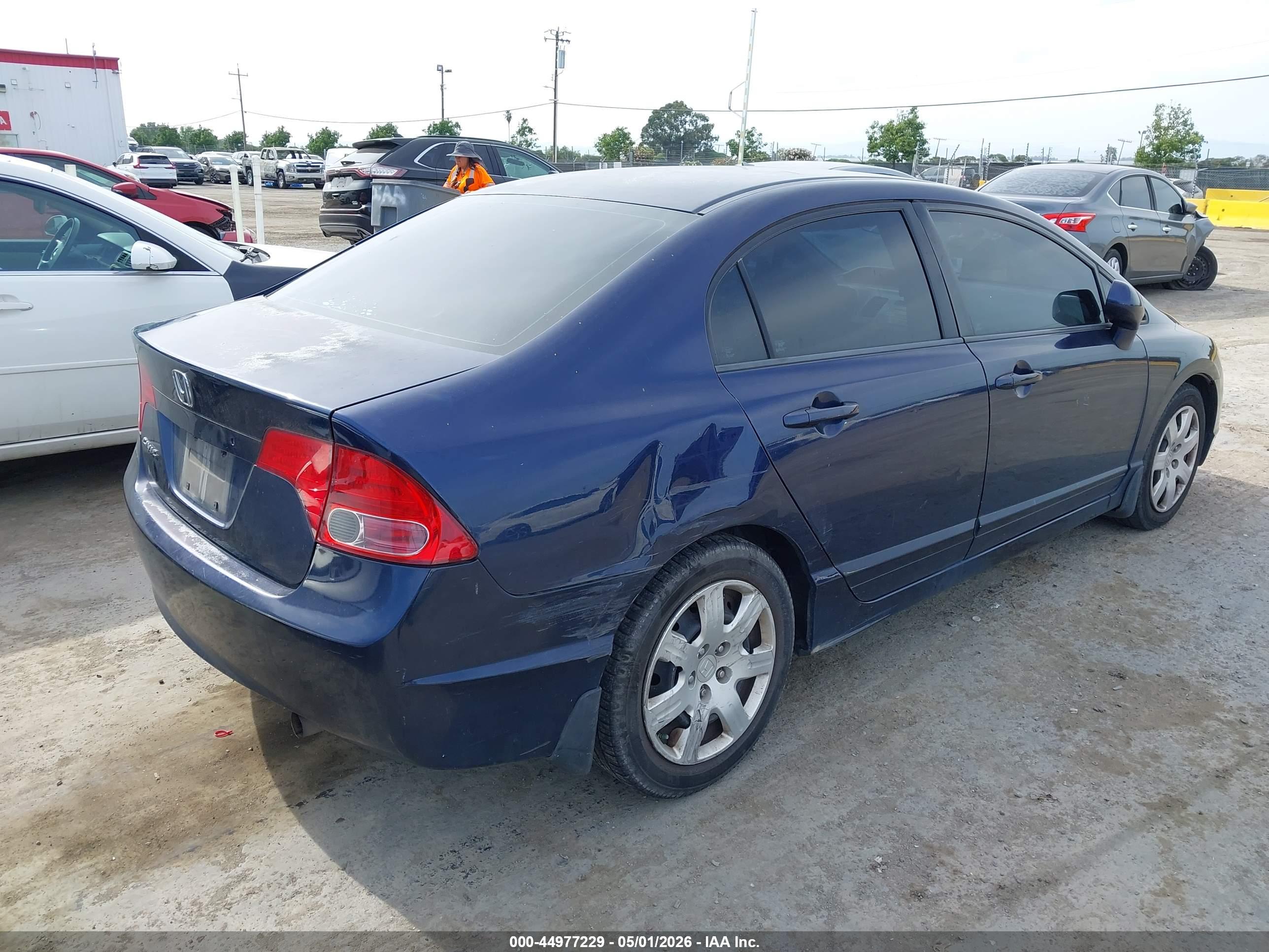 HONDA CIVIC image 4