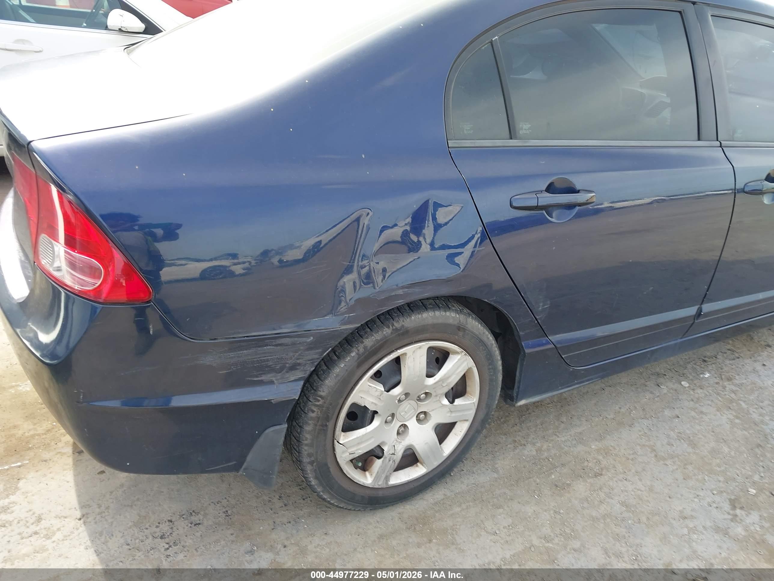 HONDA CIVIC image 6