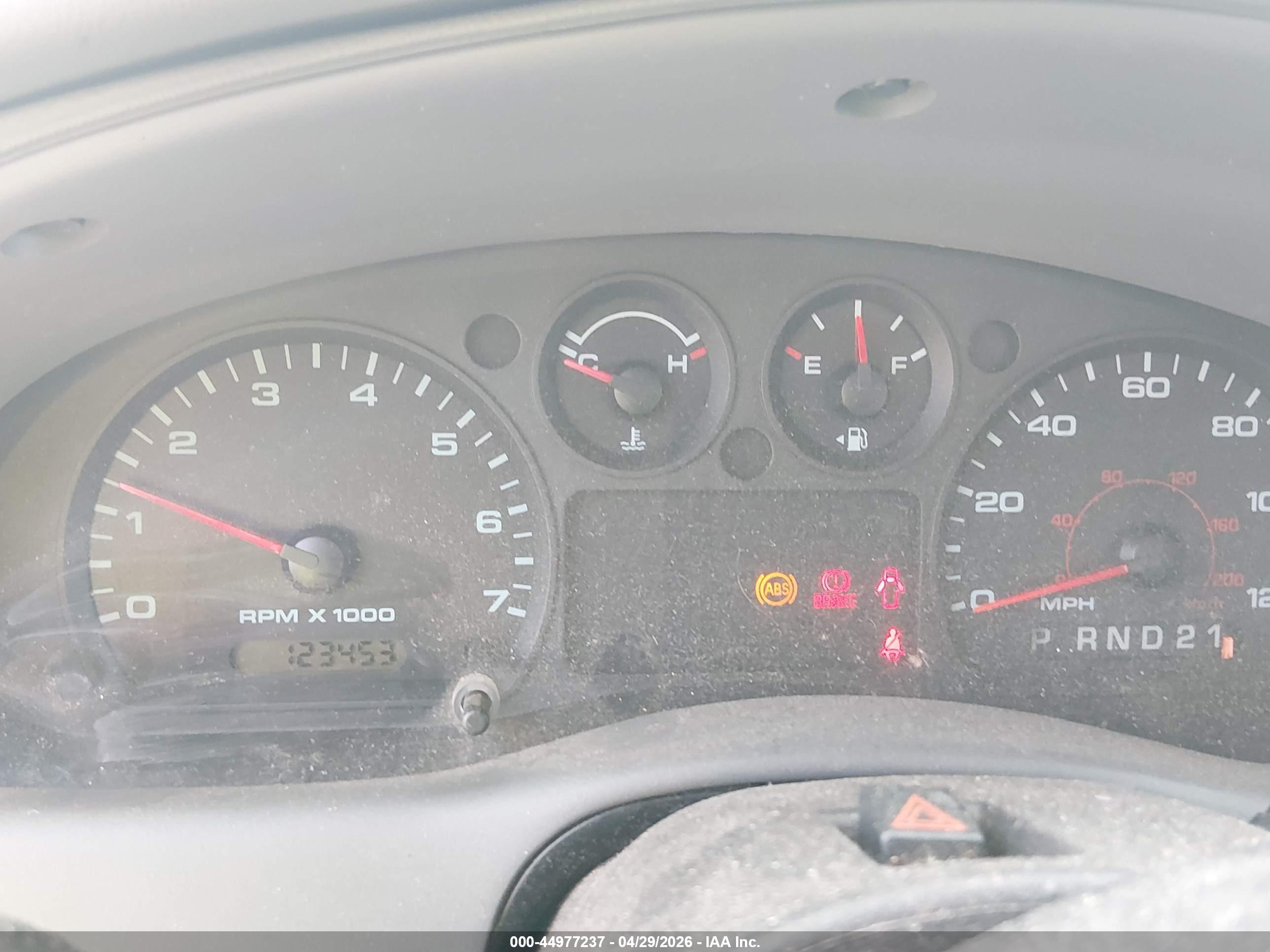 FORD RANGER image 7