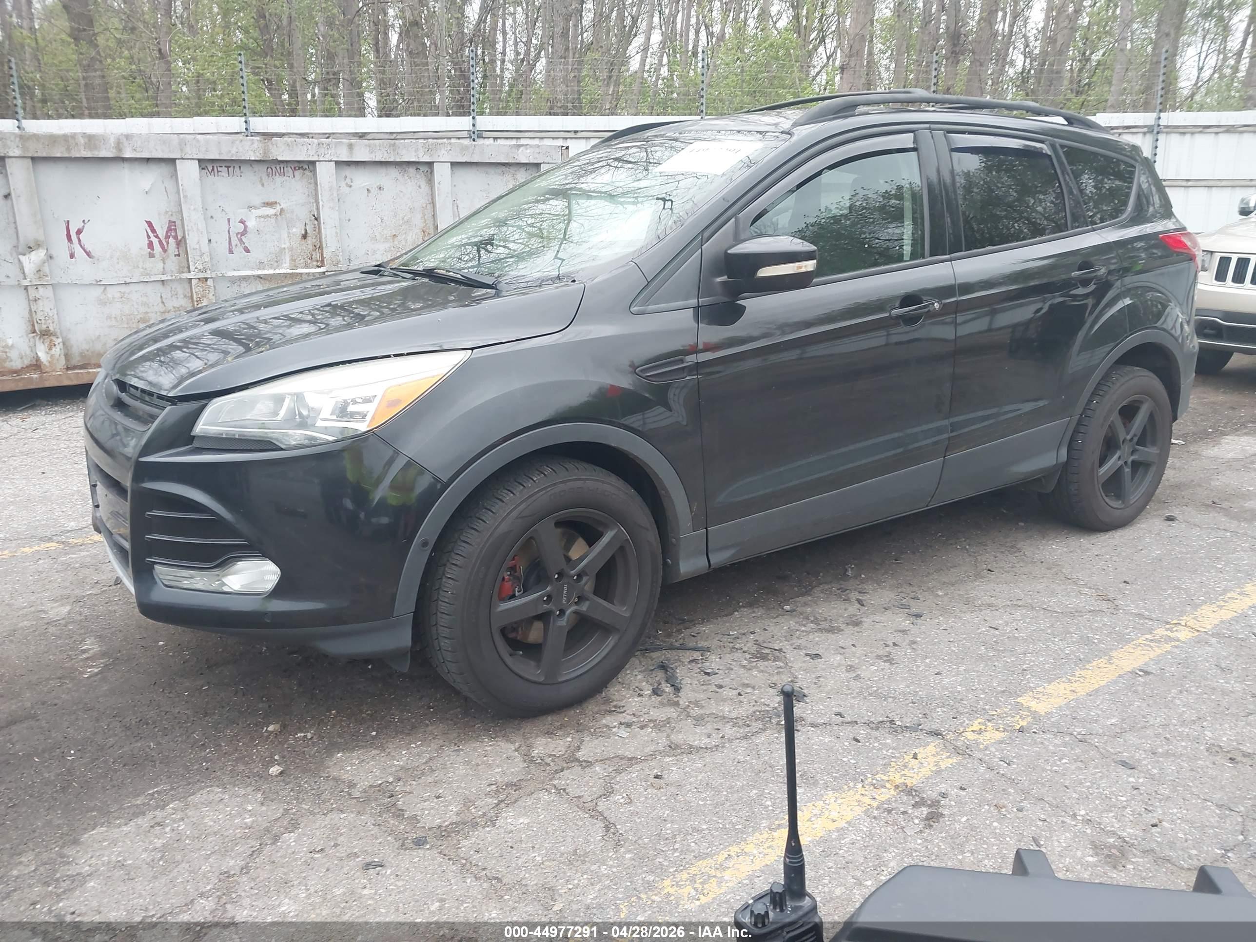 FORD ESCAPE image 2