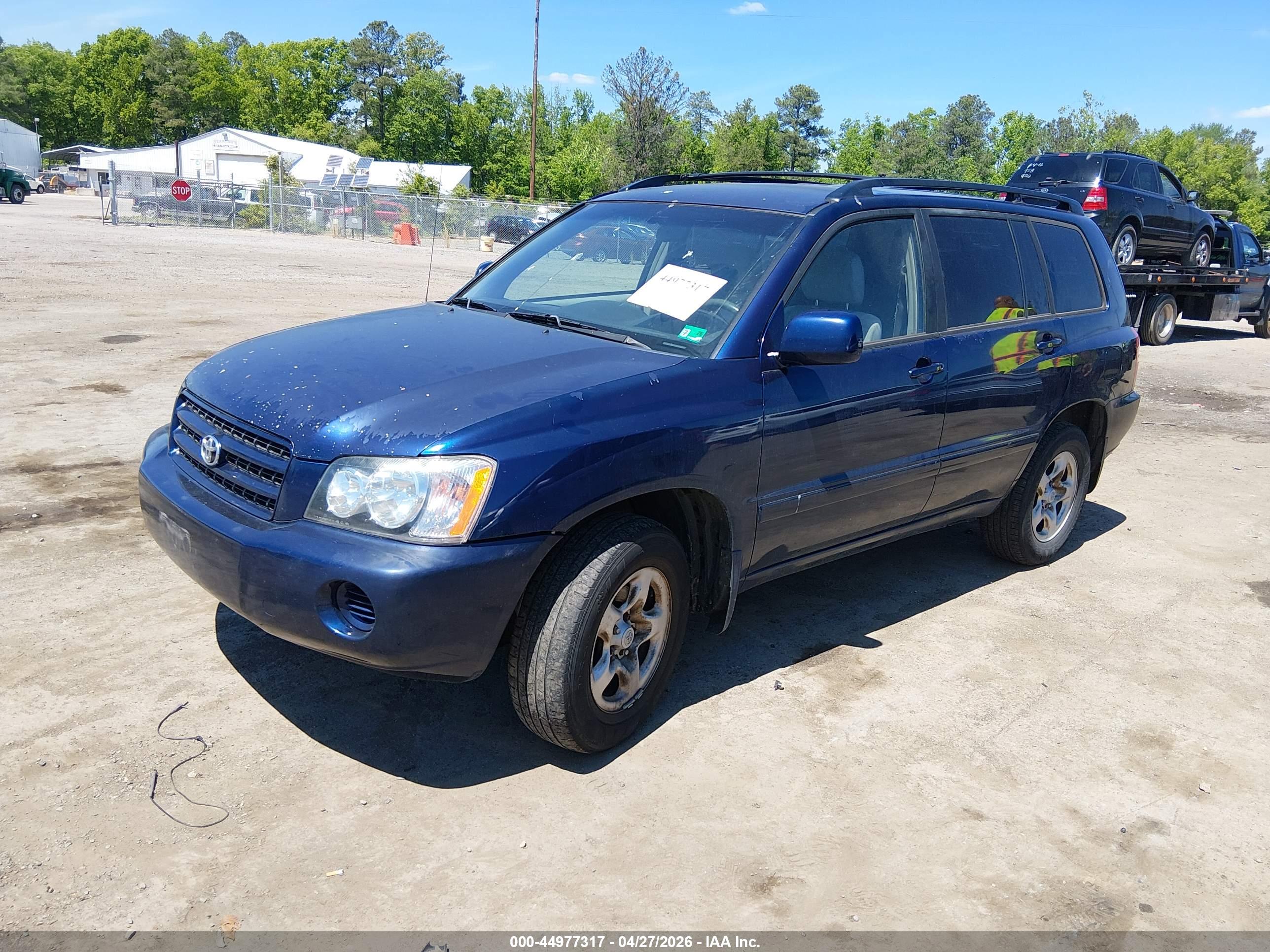 TOYOTA HIGHLANDER image 2