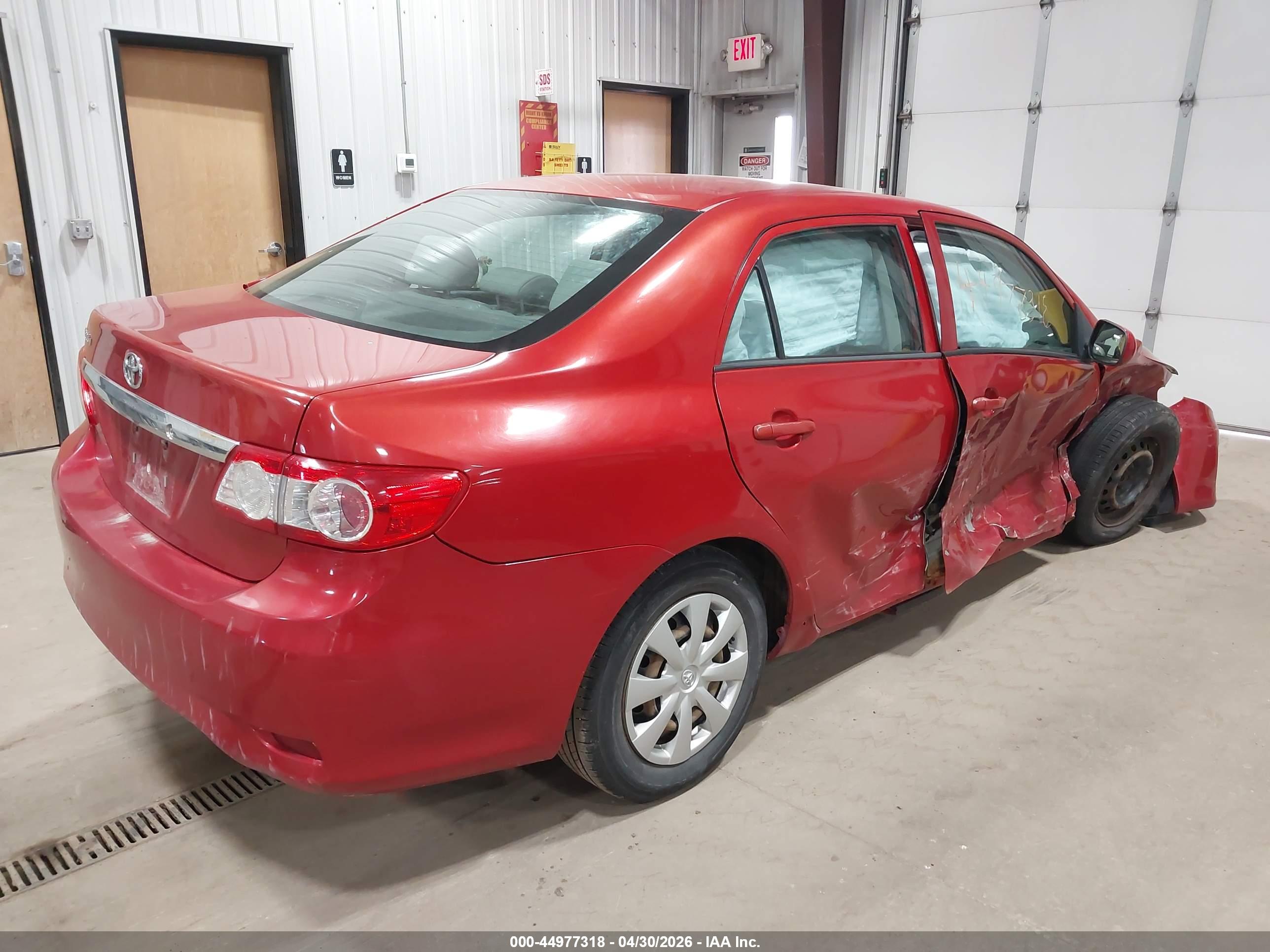 TOYOTA COROLLA image 4