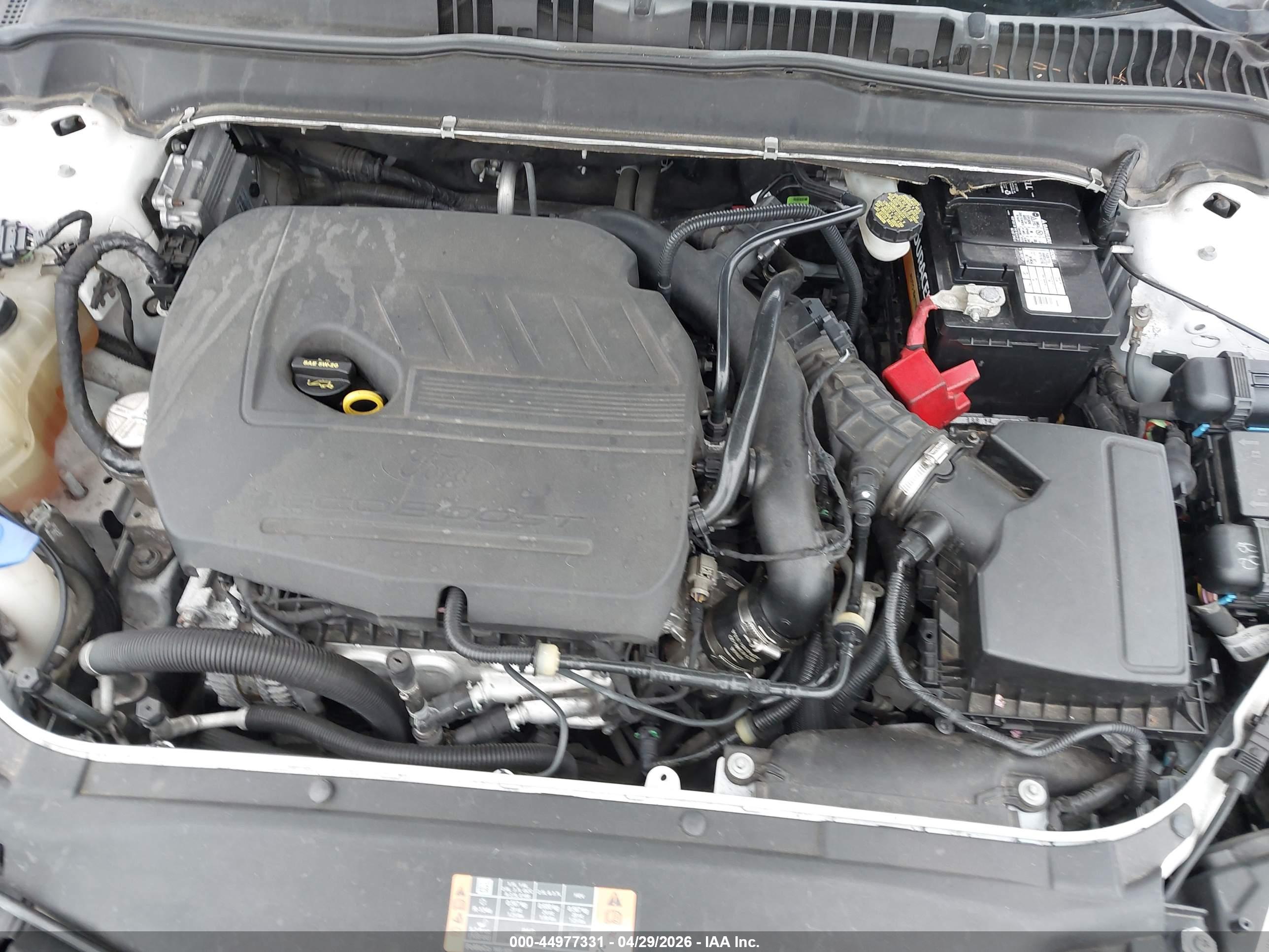 FORD FUSION image 10