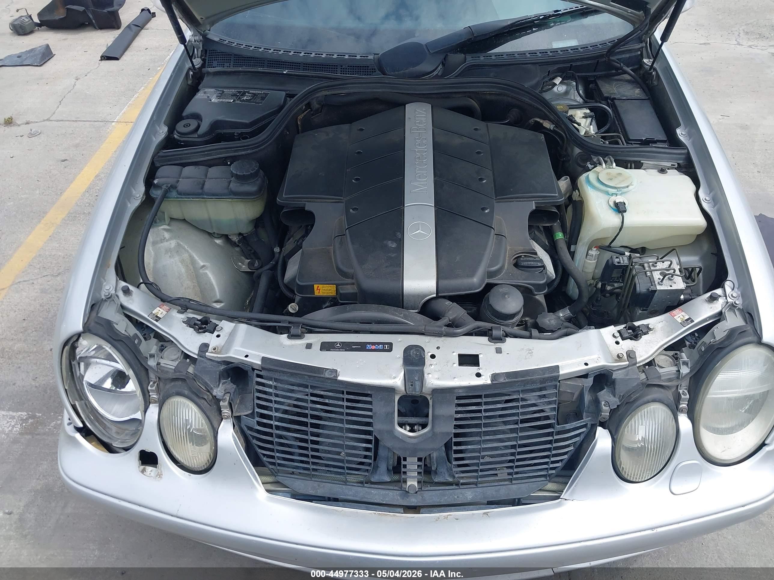 MERCEDES-BENZ CLK image 10