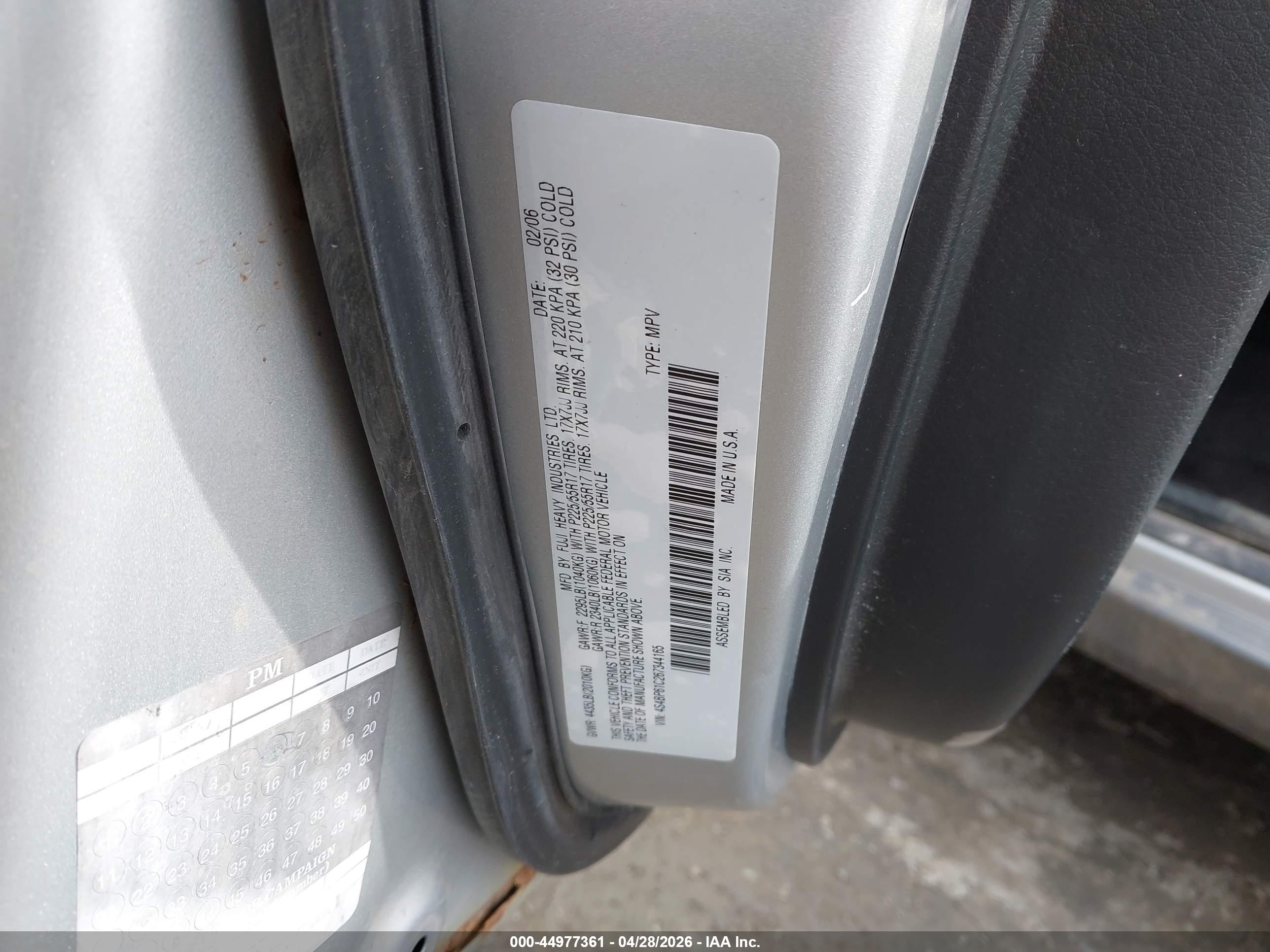SUBARU OUTBACK image 9