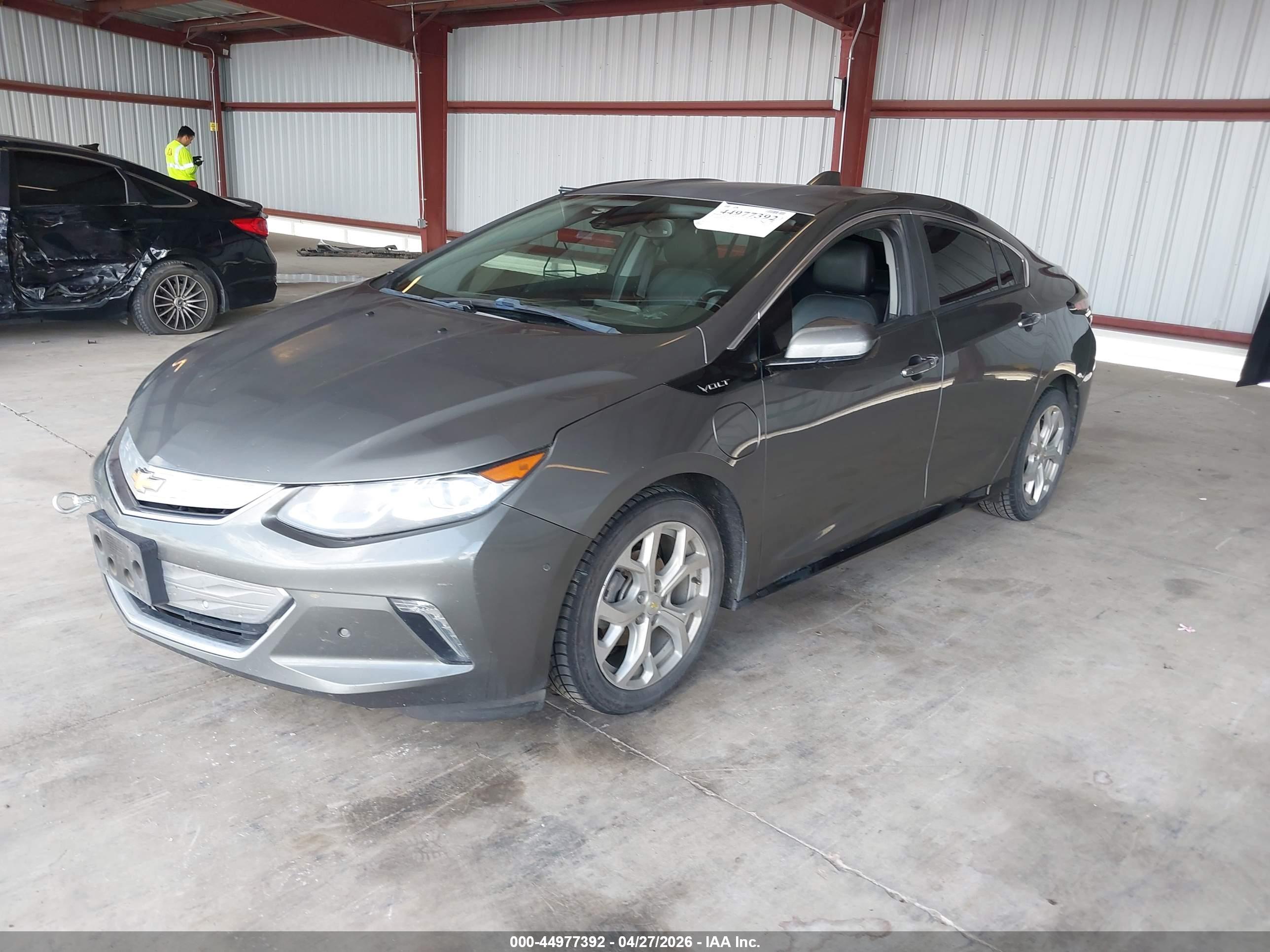 CHEVROLET VOLT image 2