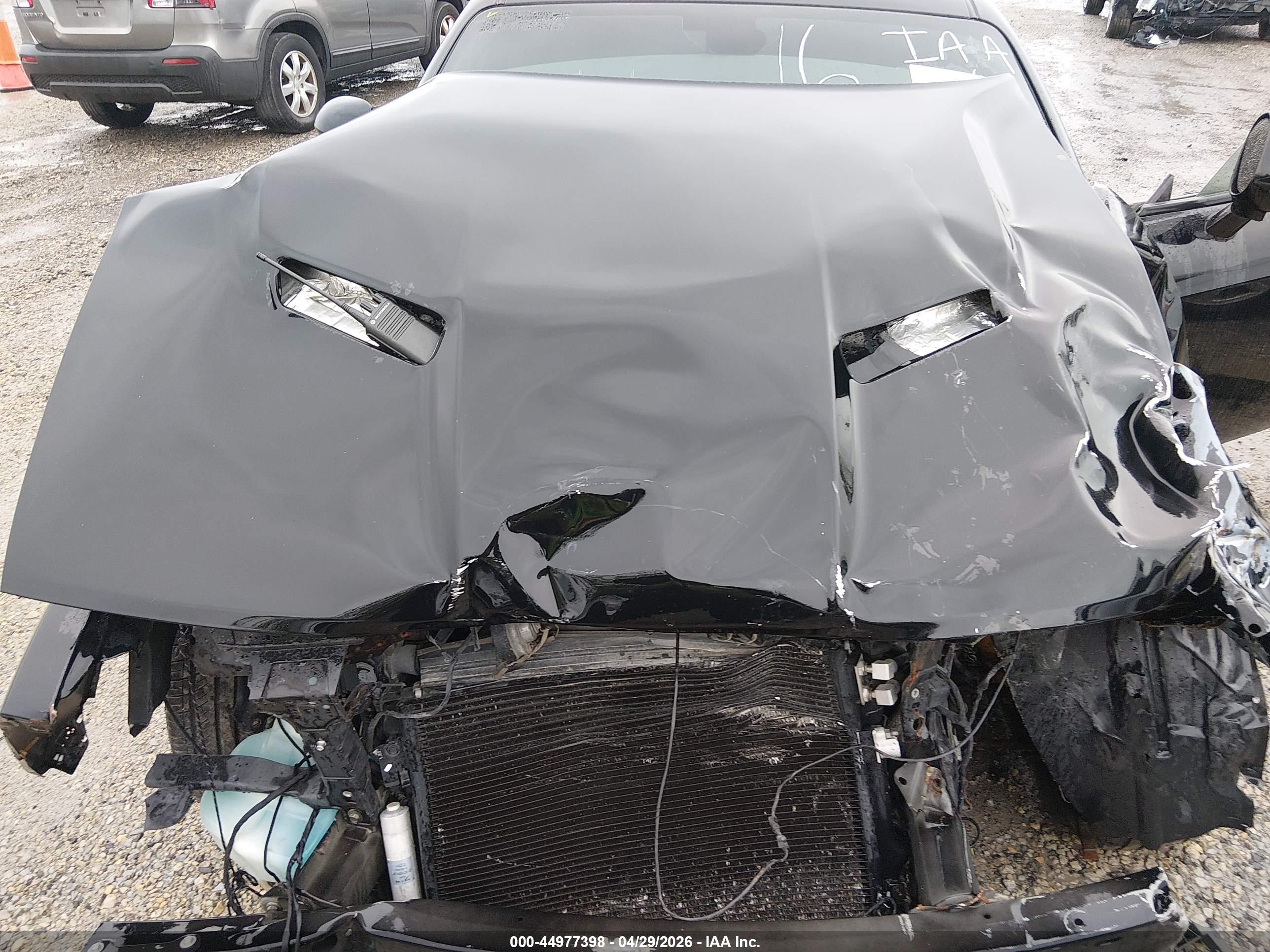 DODGE CHALLENGER image 10