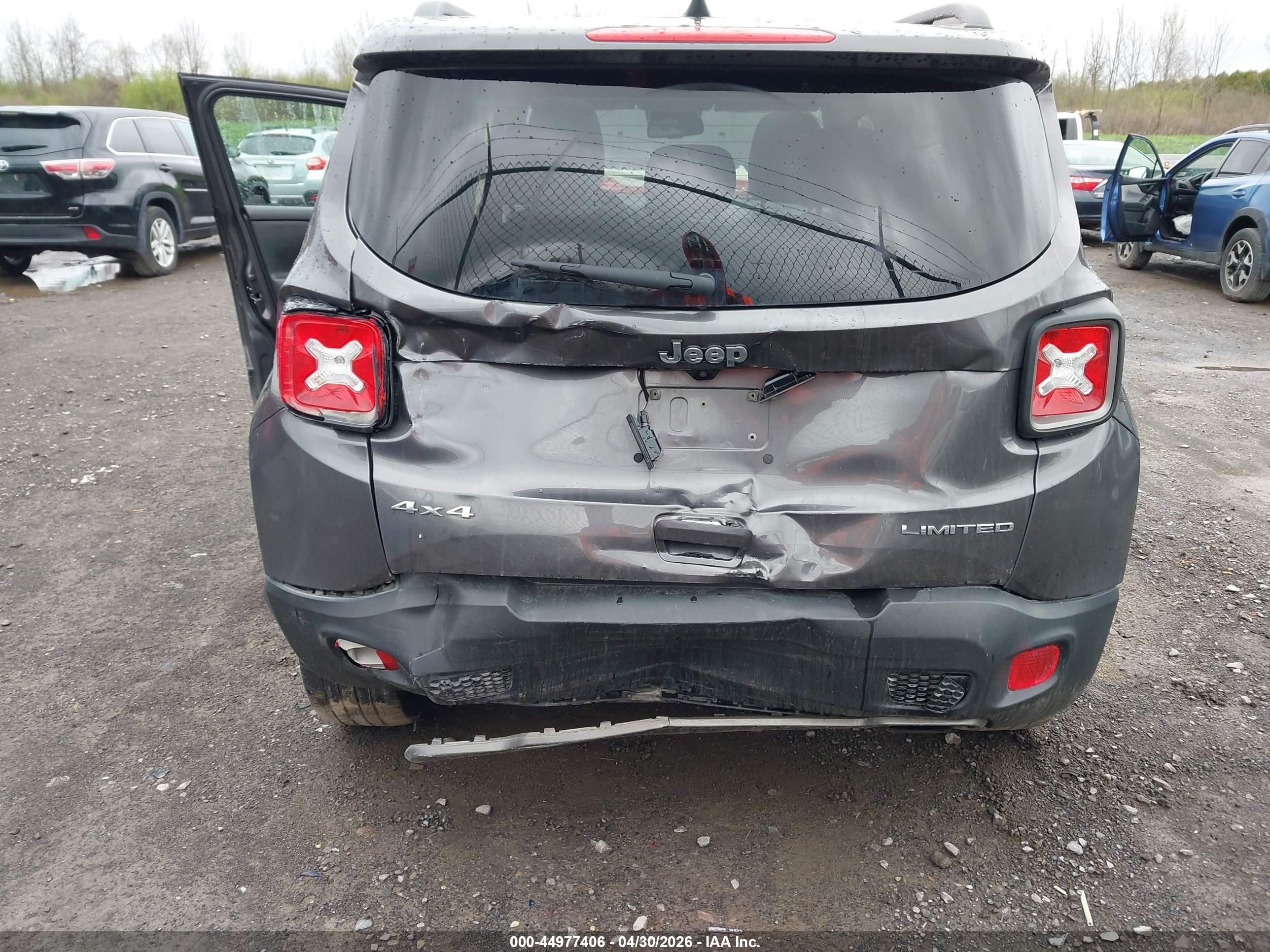 JEEP RENEGADE image 6