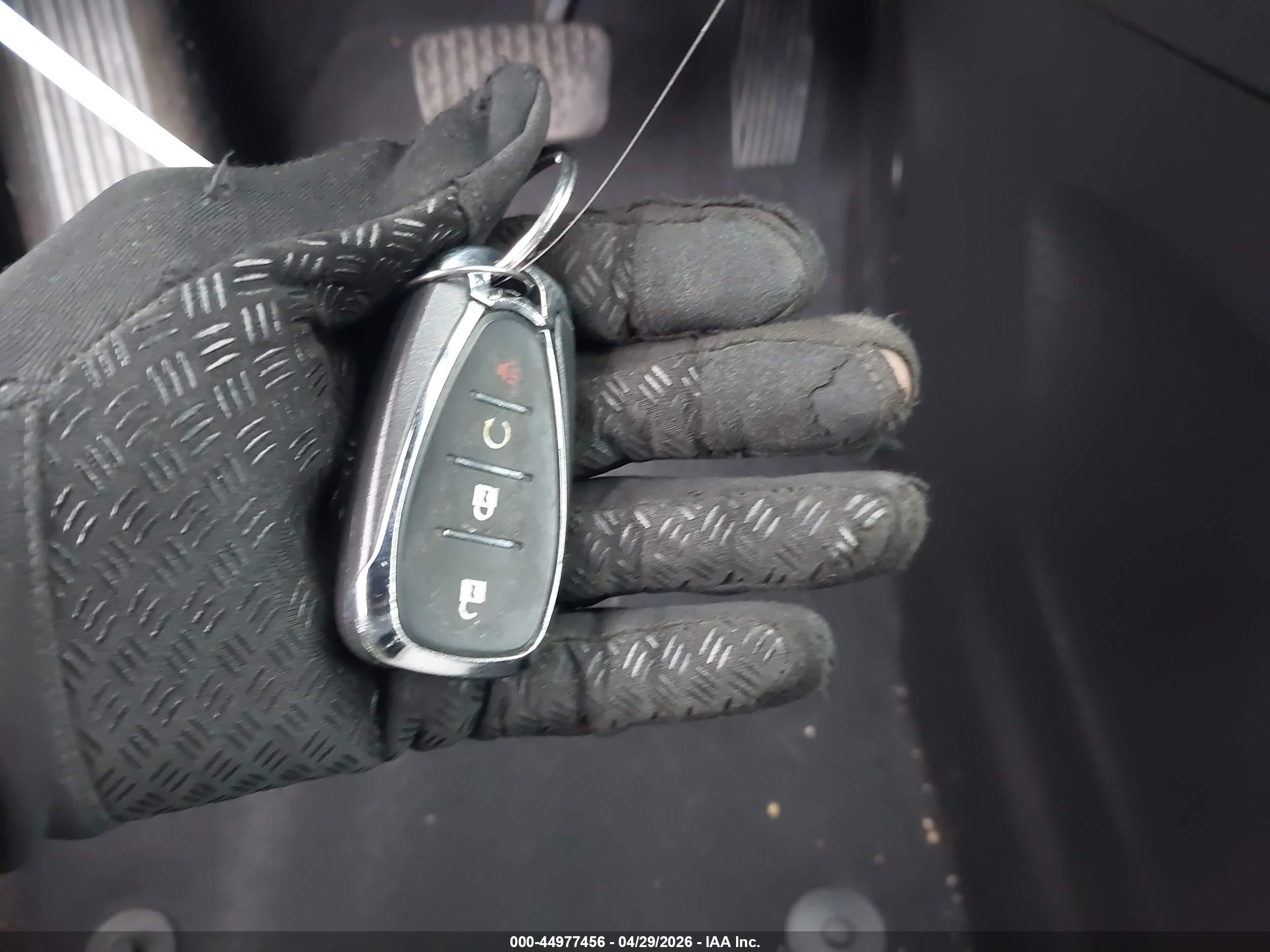 CHEVROLET EQUINOX image 11