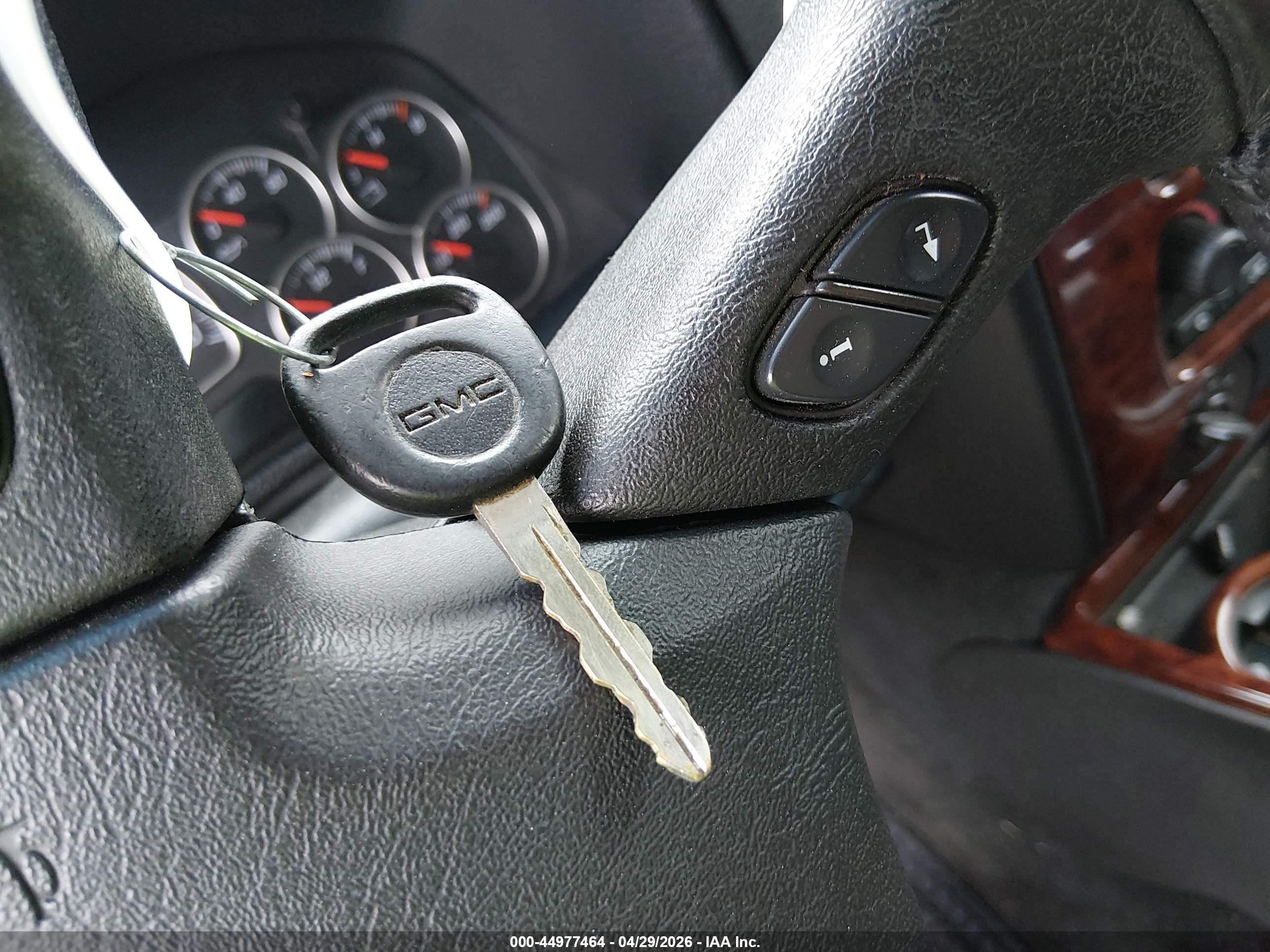 GMC ENVOY image 11