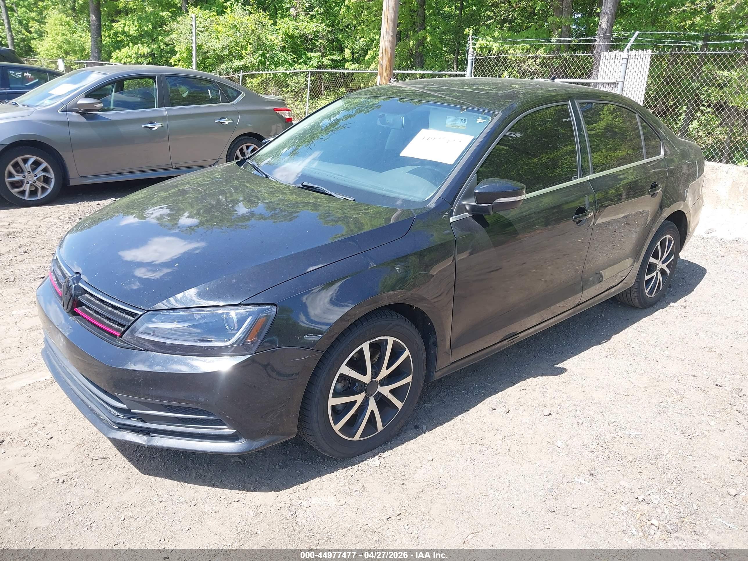 VOLKSWAGEN JETTA image 2