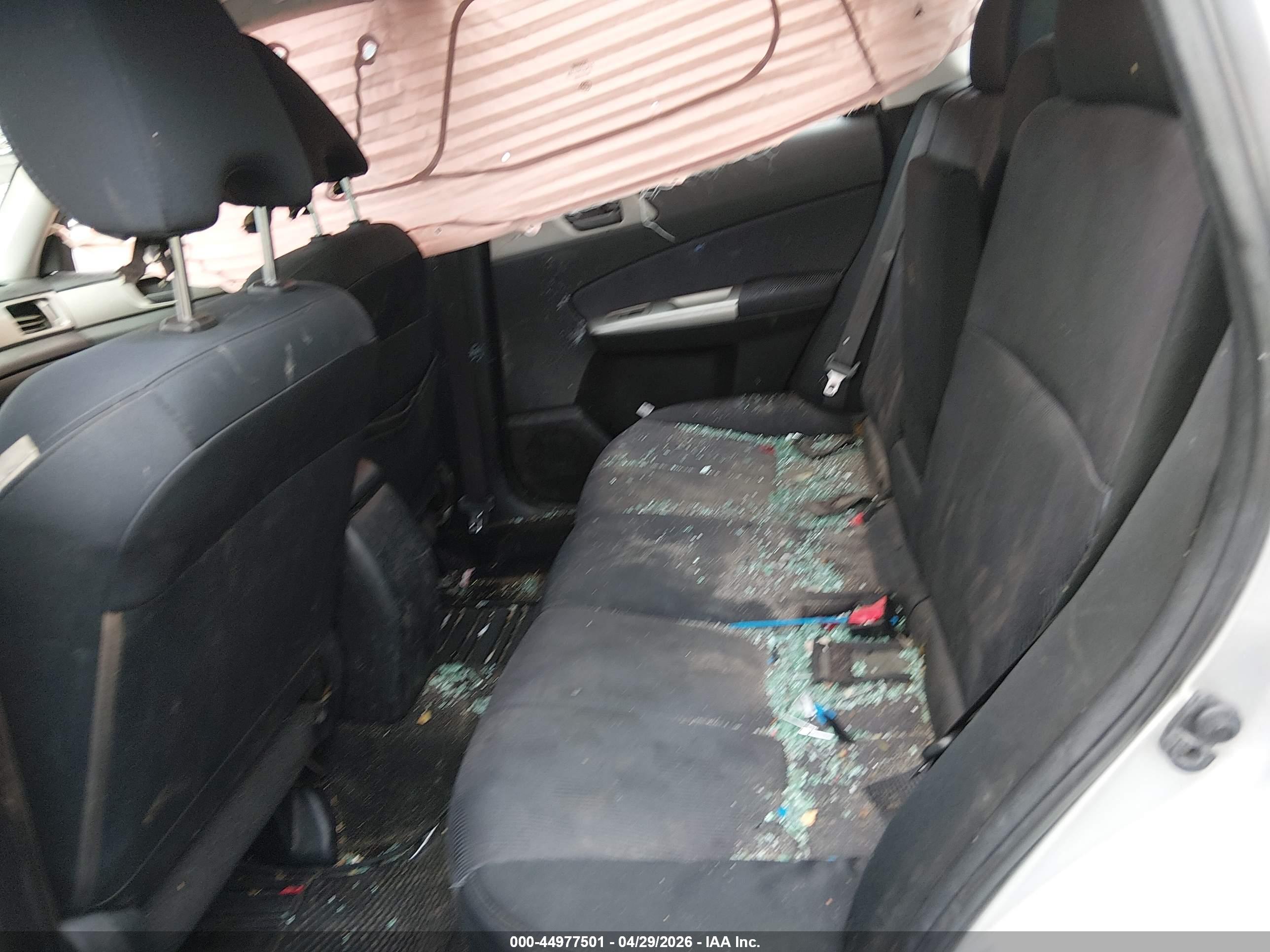 SUBARU FORESTER image 8