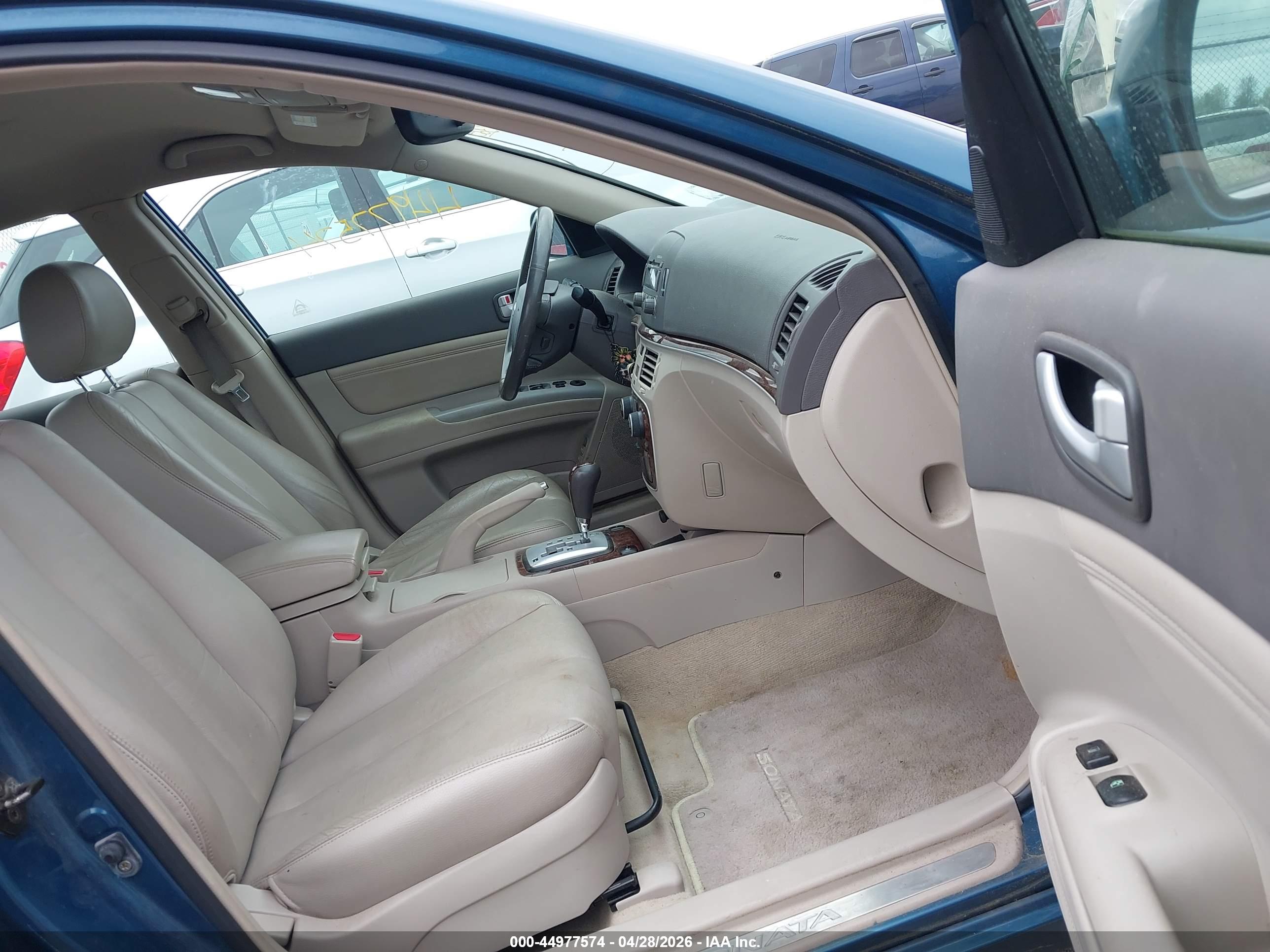 HYUNDAI SONATA image 5