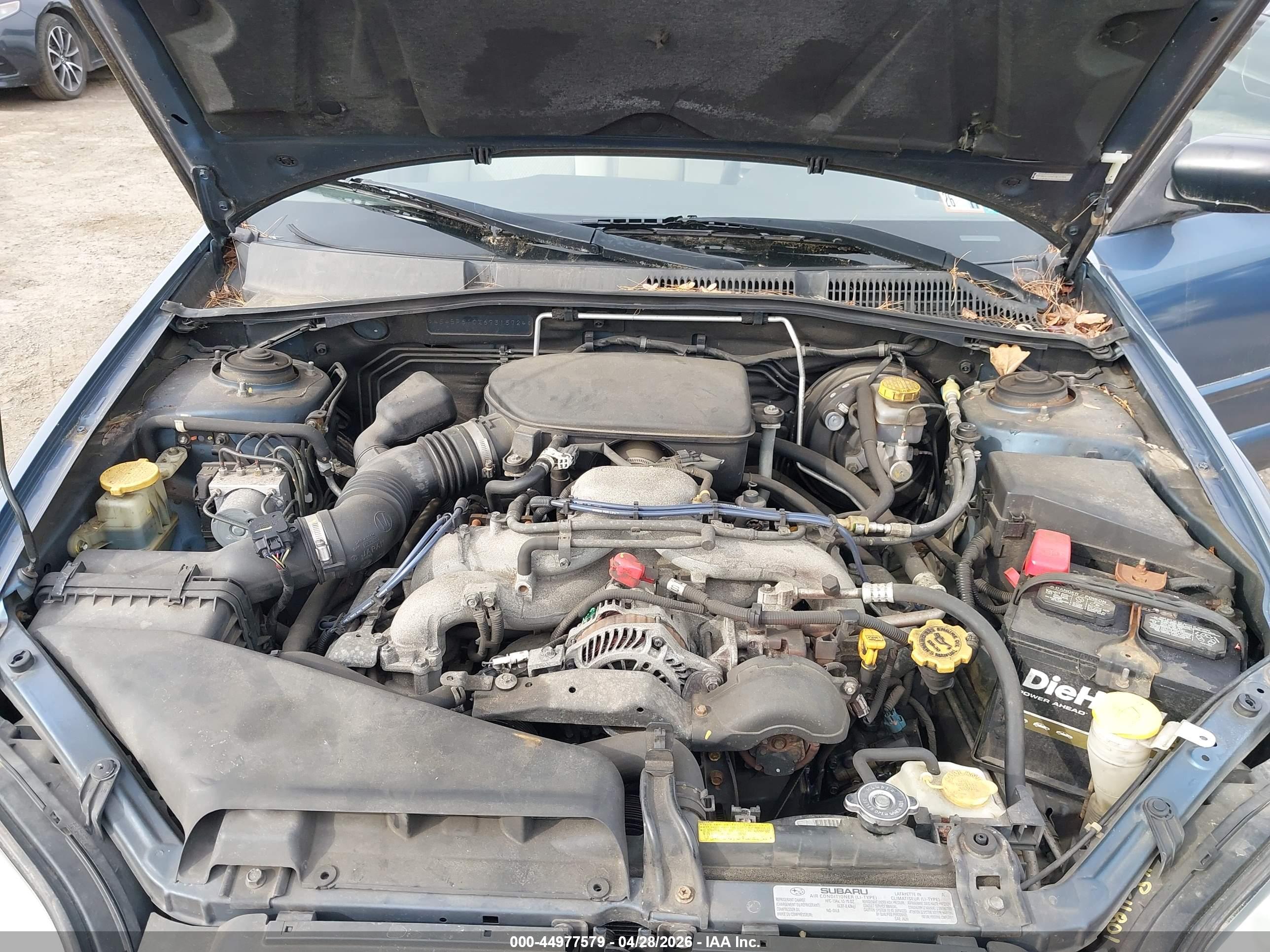 SUBARU OUTBACK image 10