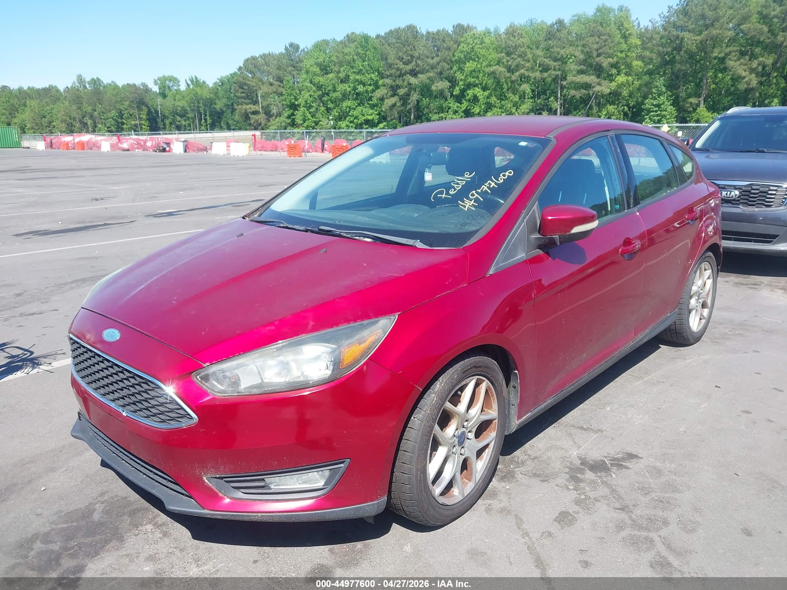 FORD FOCUS image 2