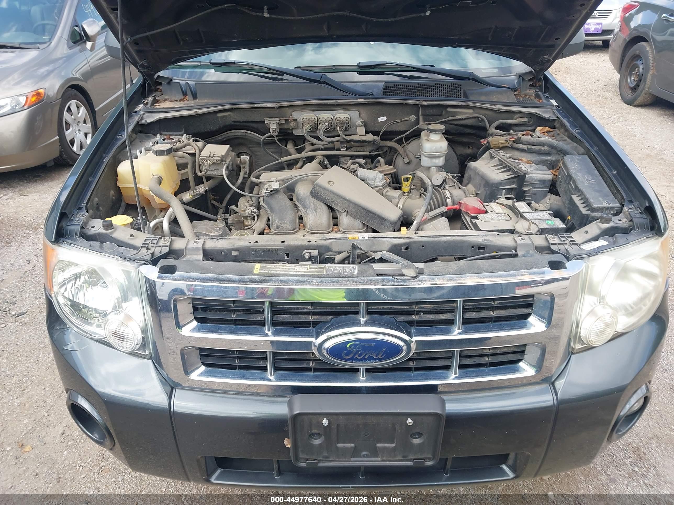FORD ESCAPE image 10