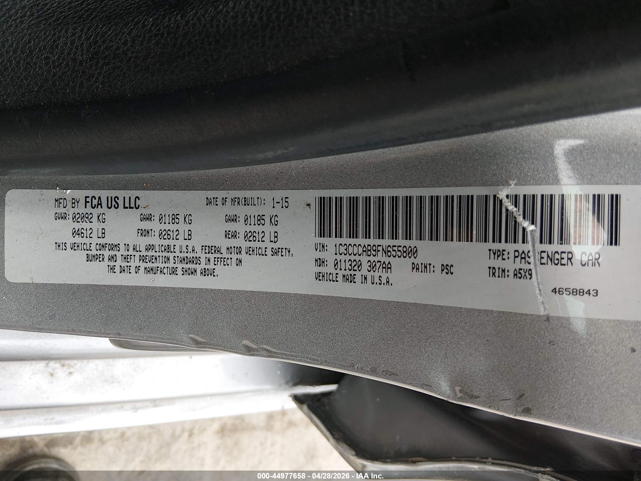 CHRYSLER 200 image 9
