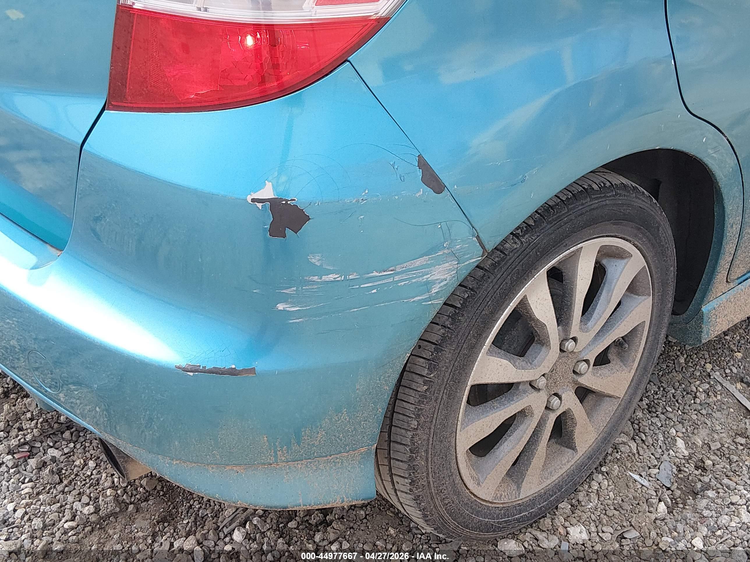 HONDA FIT image 6