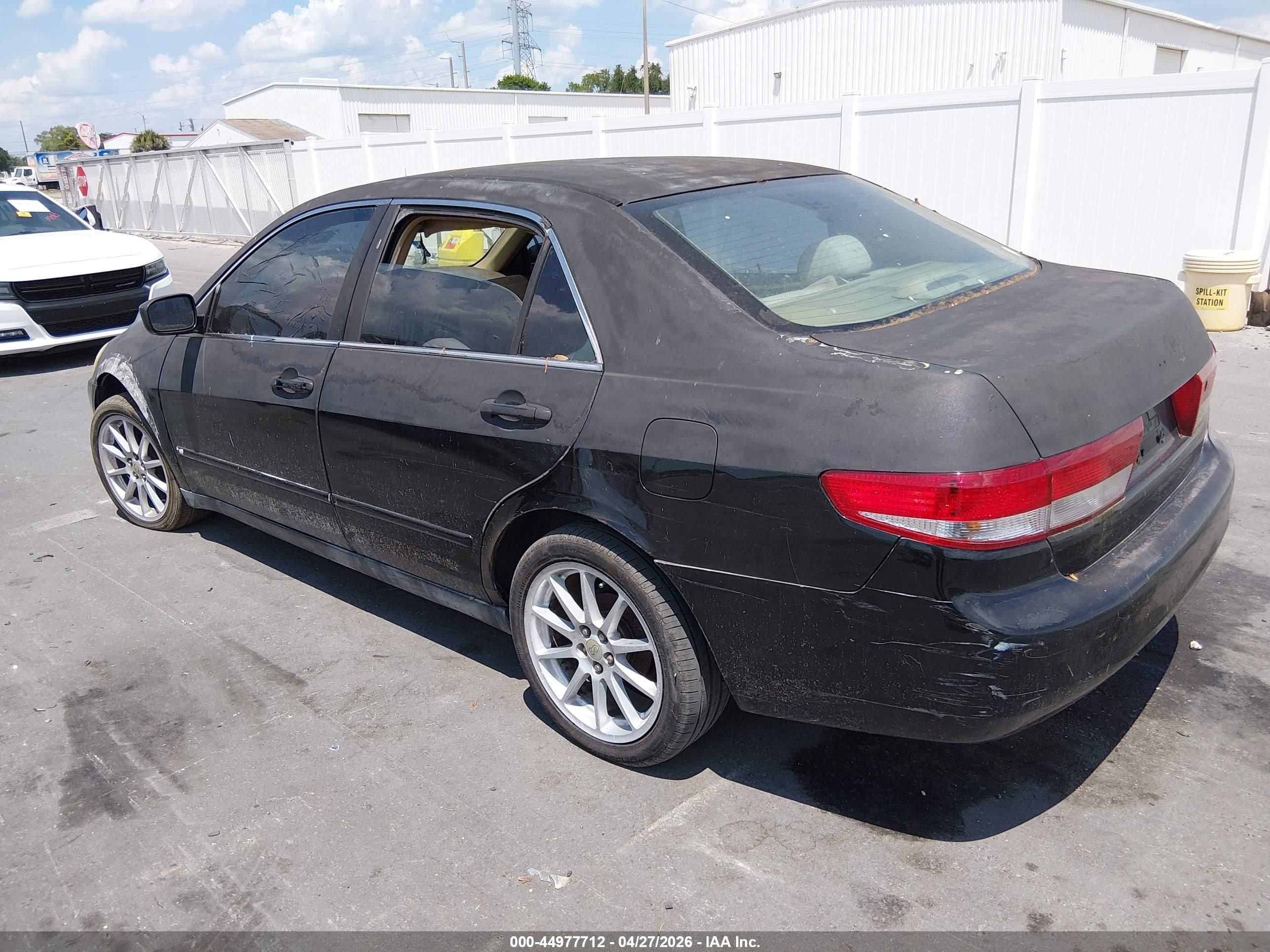 HONDA ACCORD image 3