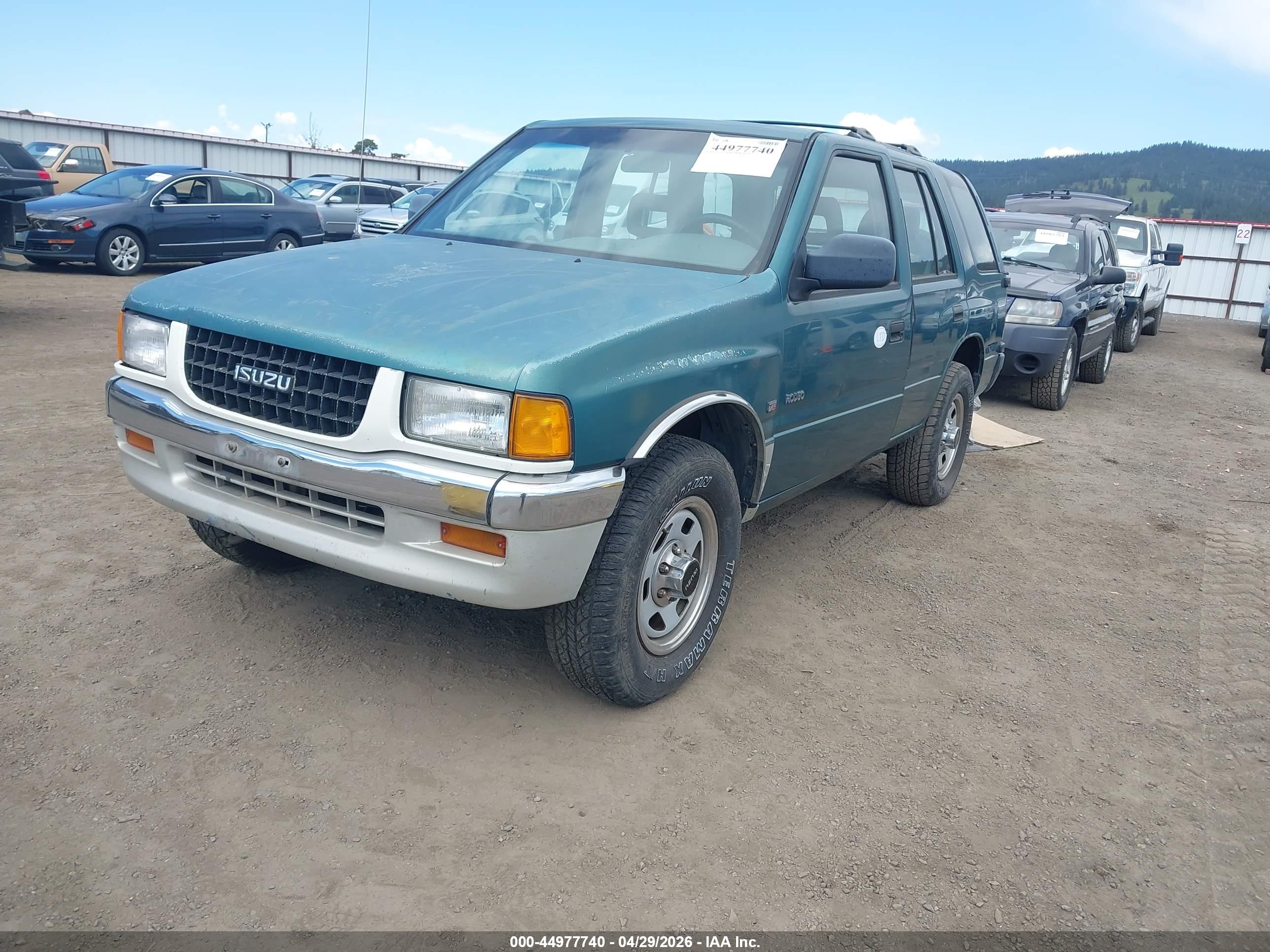 ISUZU RODEO image 2