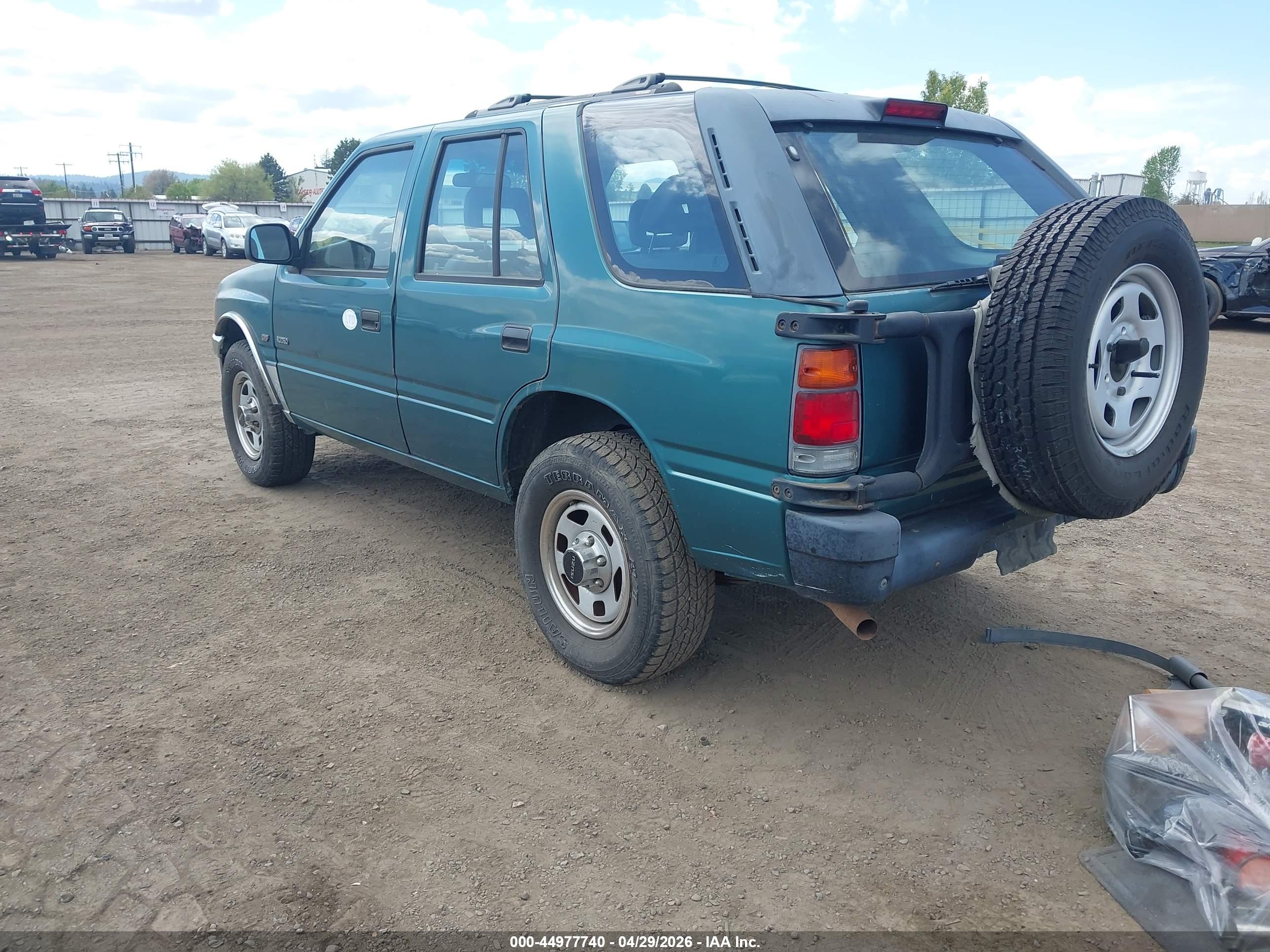 ISUZU RODEO image 3