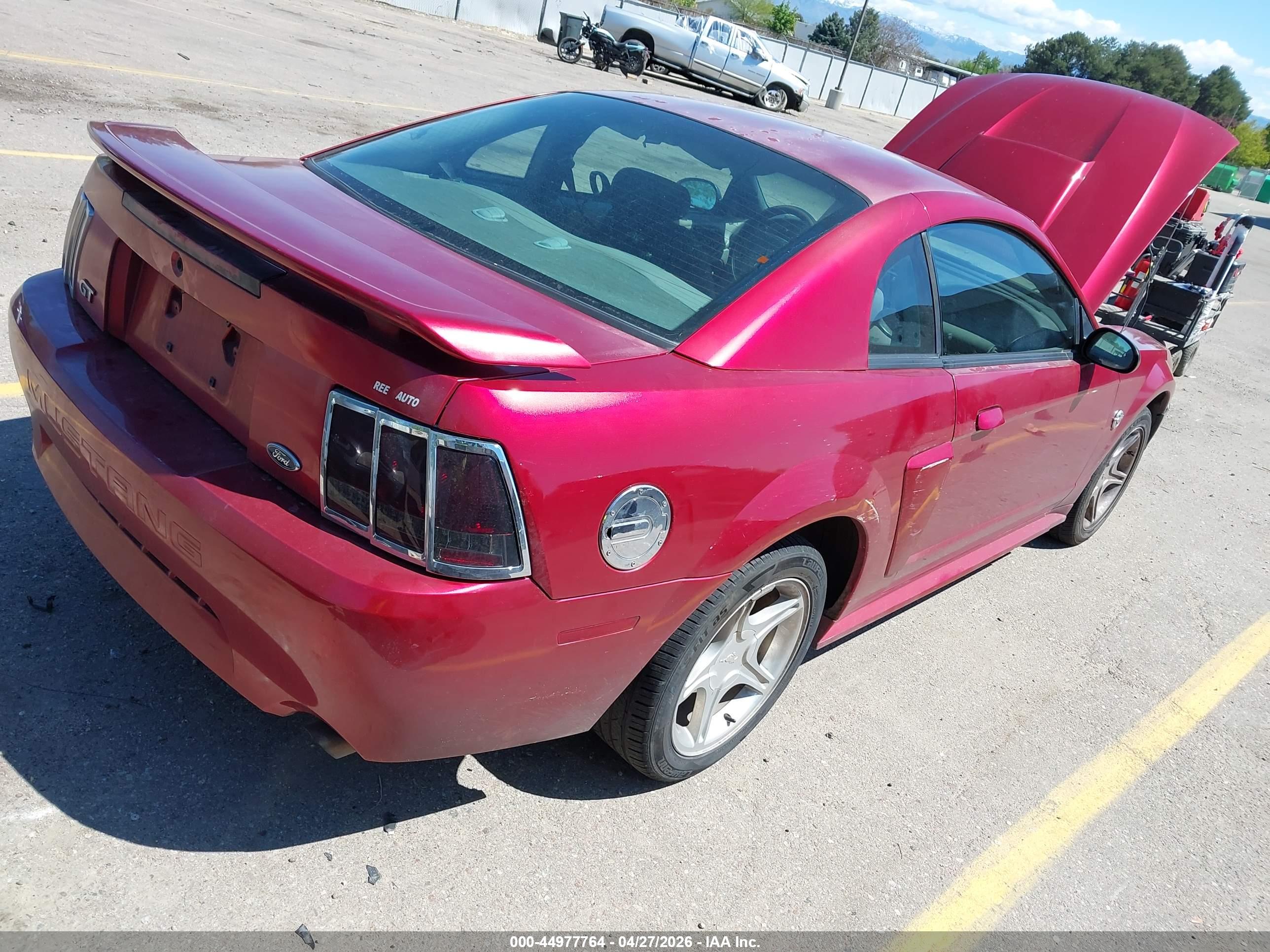 FORD MUSTANG image 4