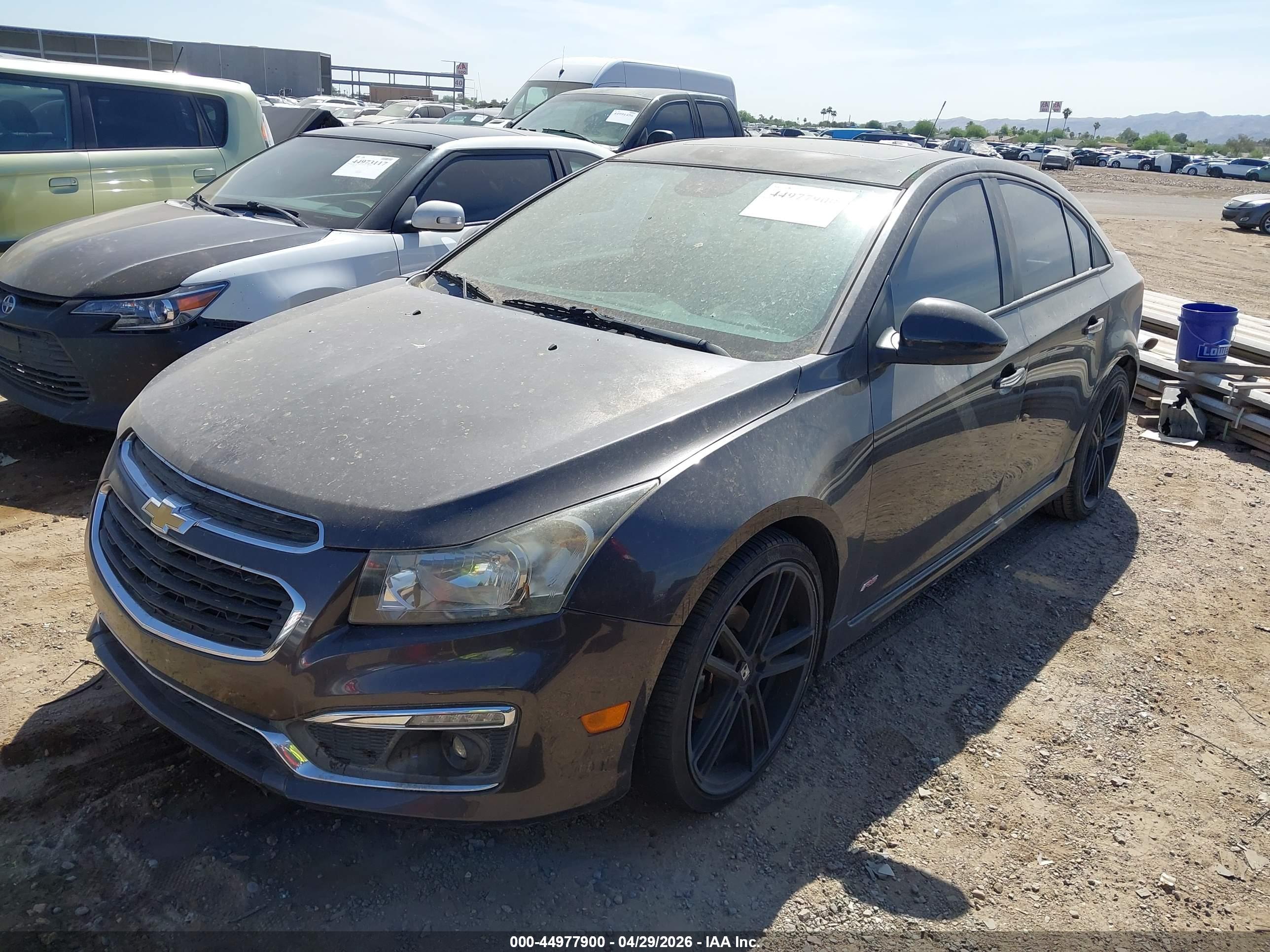 CHEVROLET CRUZE image 2