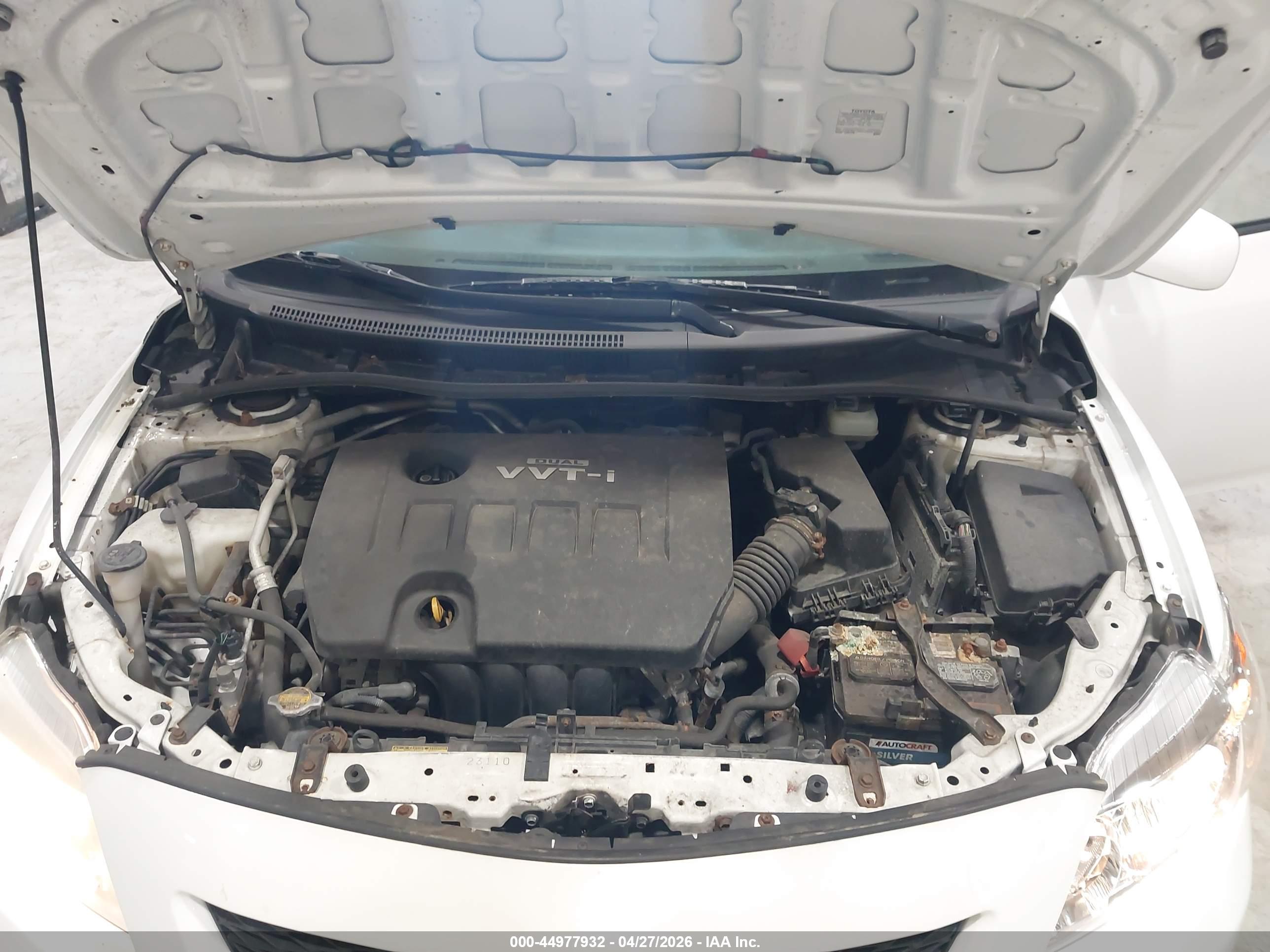 TOYOTA COROLLA image 10
