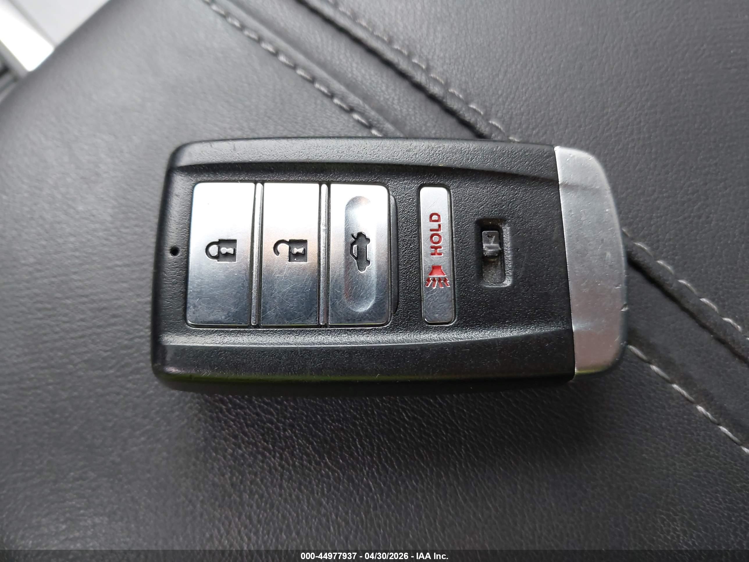ACURA TLX image 11