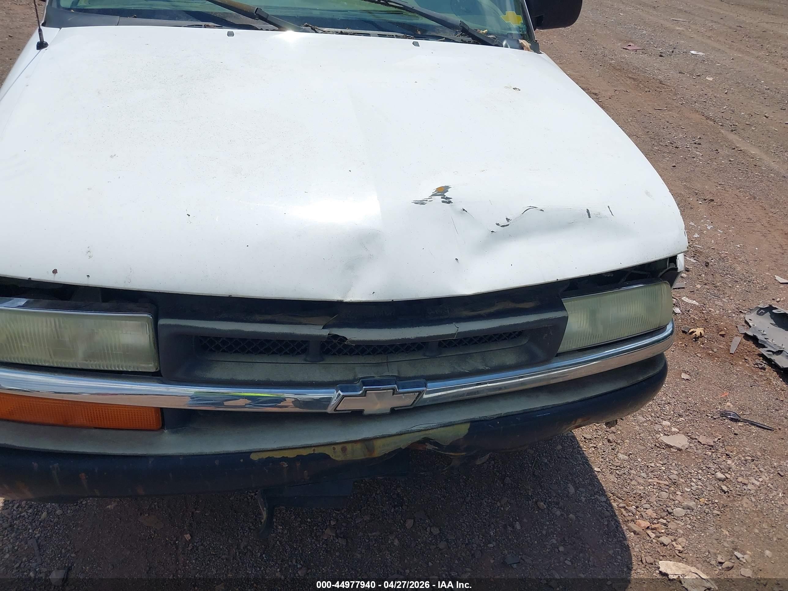 CHEVROLET S-10 image 6