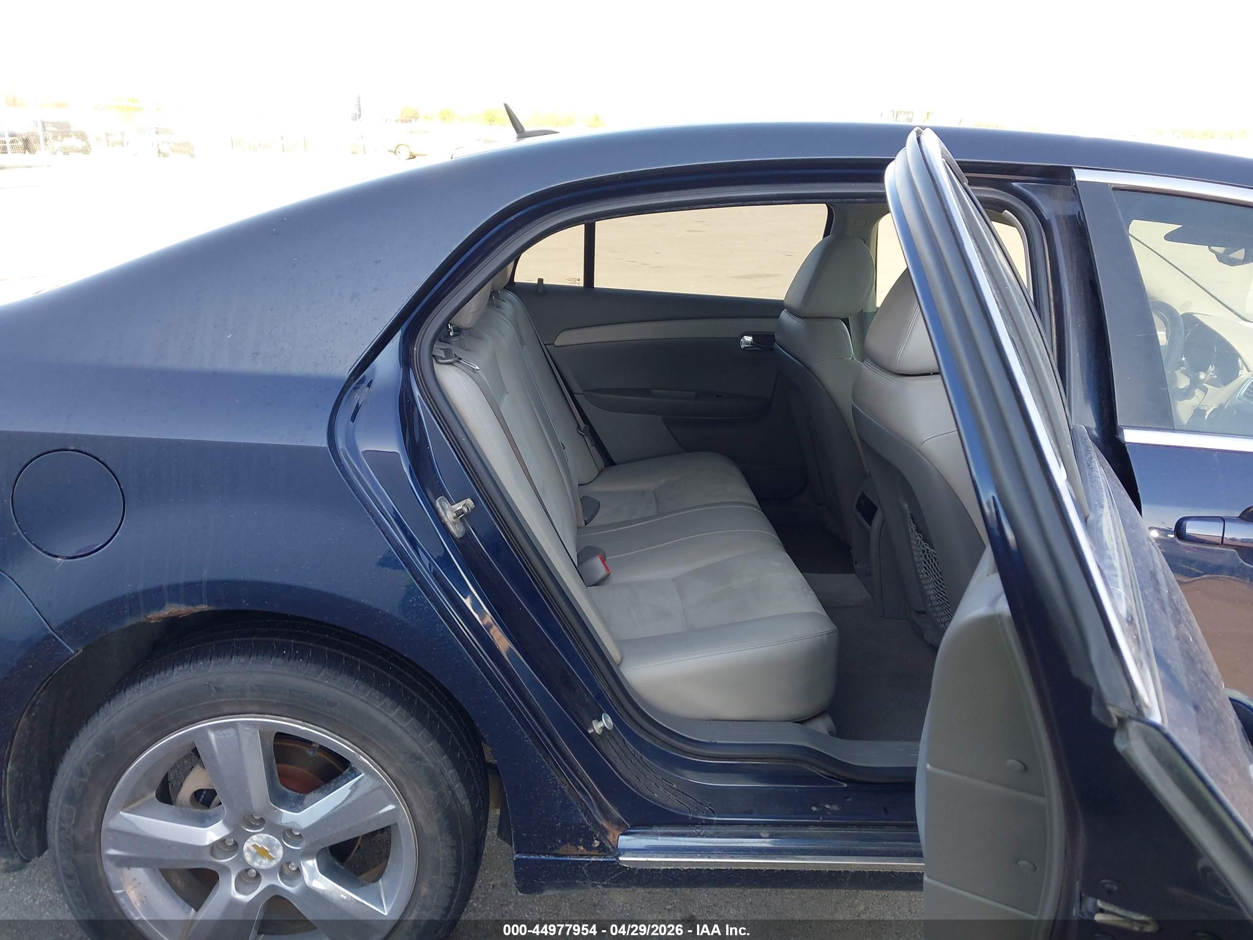 CHEVROLET MALIBU image 8