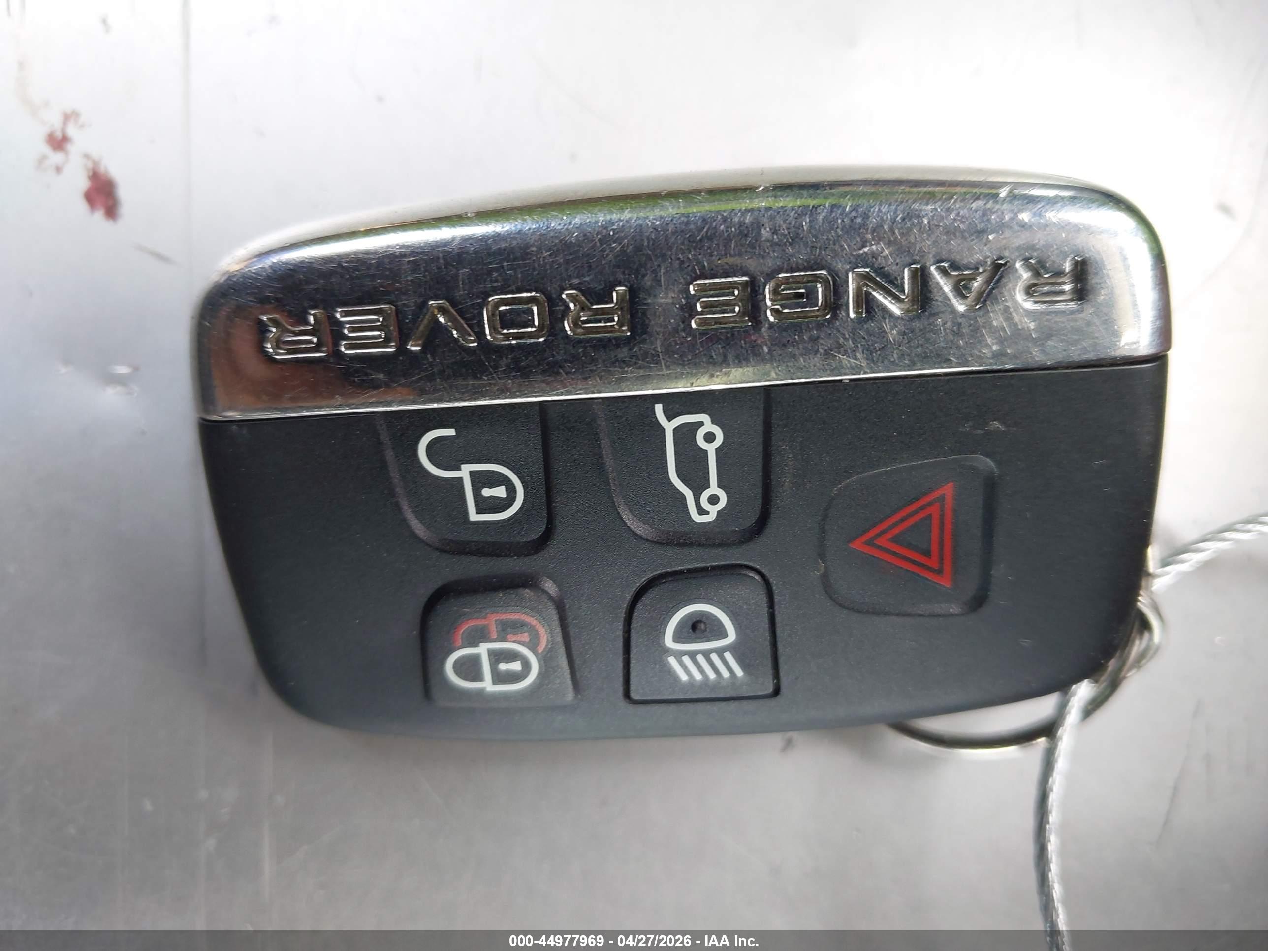 LAND ROVER image 11