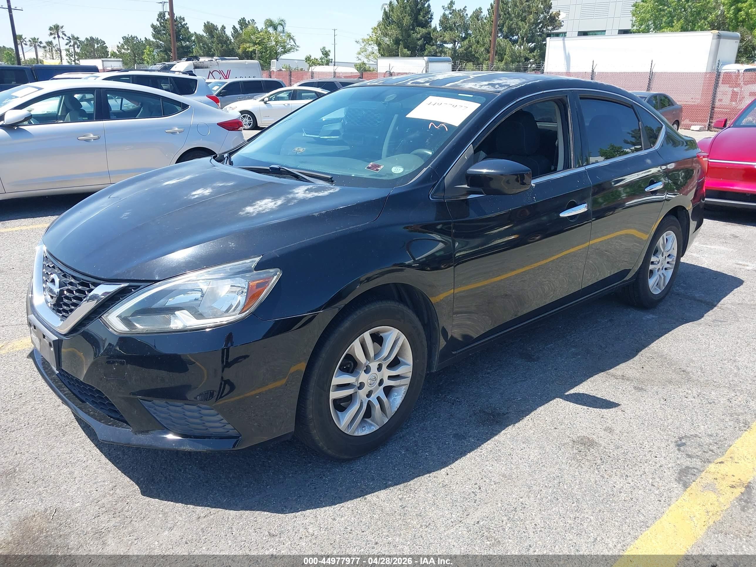 NISSAN SENTRA image 2
