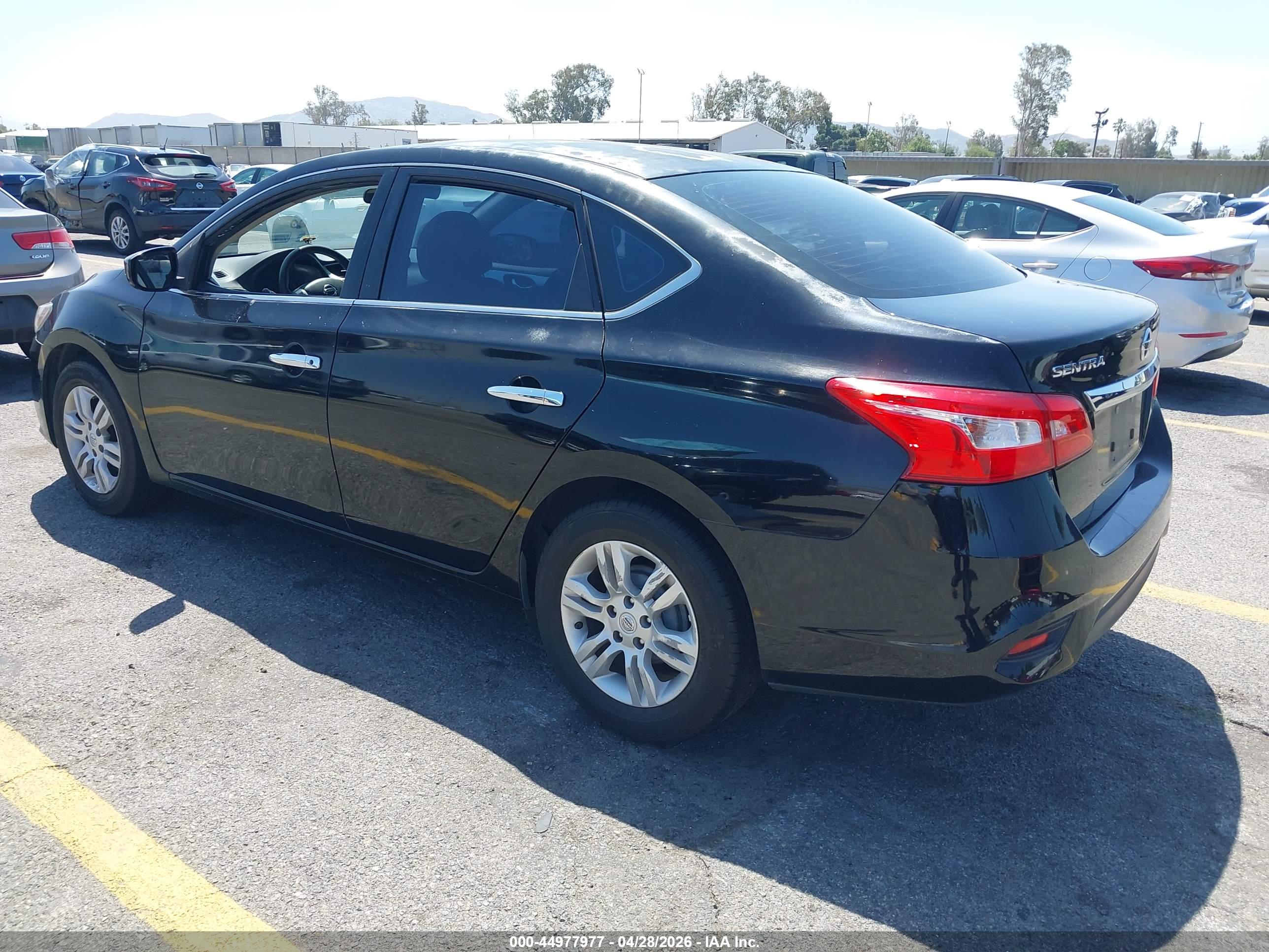 NISSAN SENTRA image 3