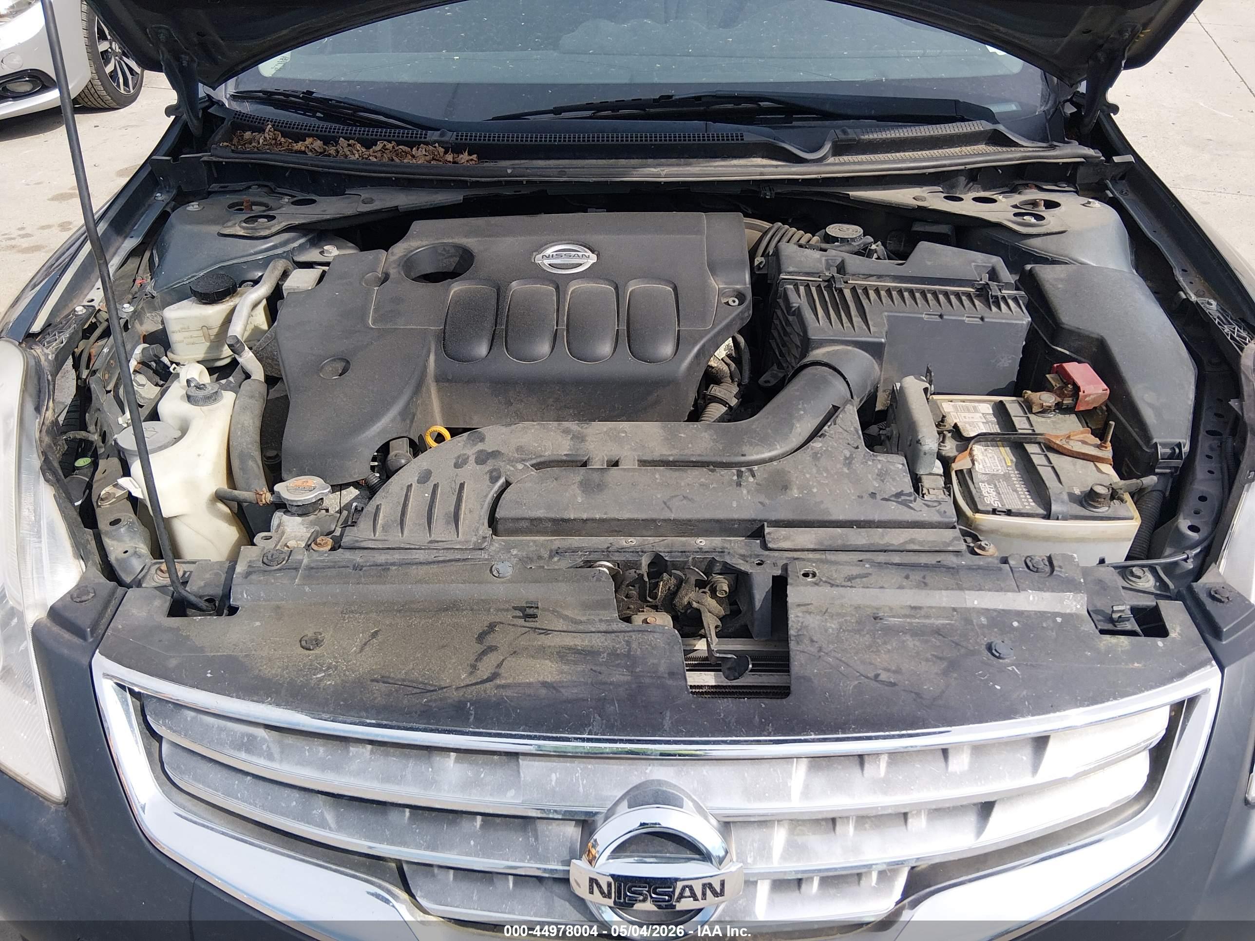 NISSAN ALTIMA image 10