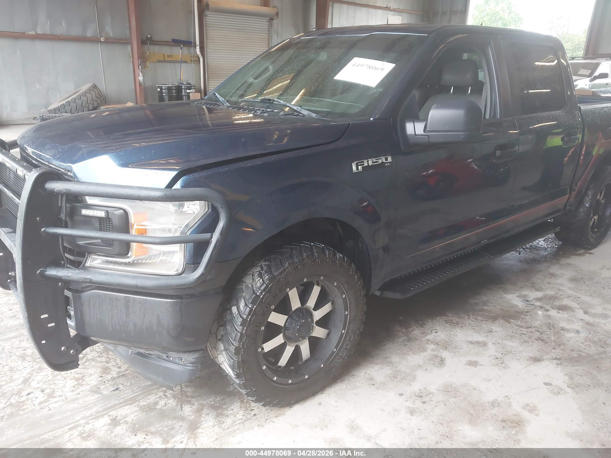 FORD F-150 image 2