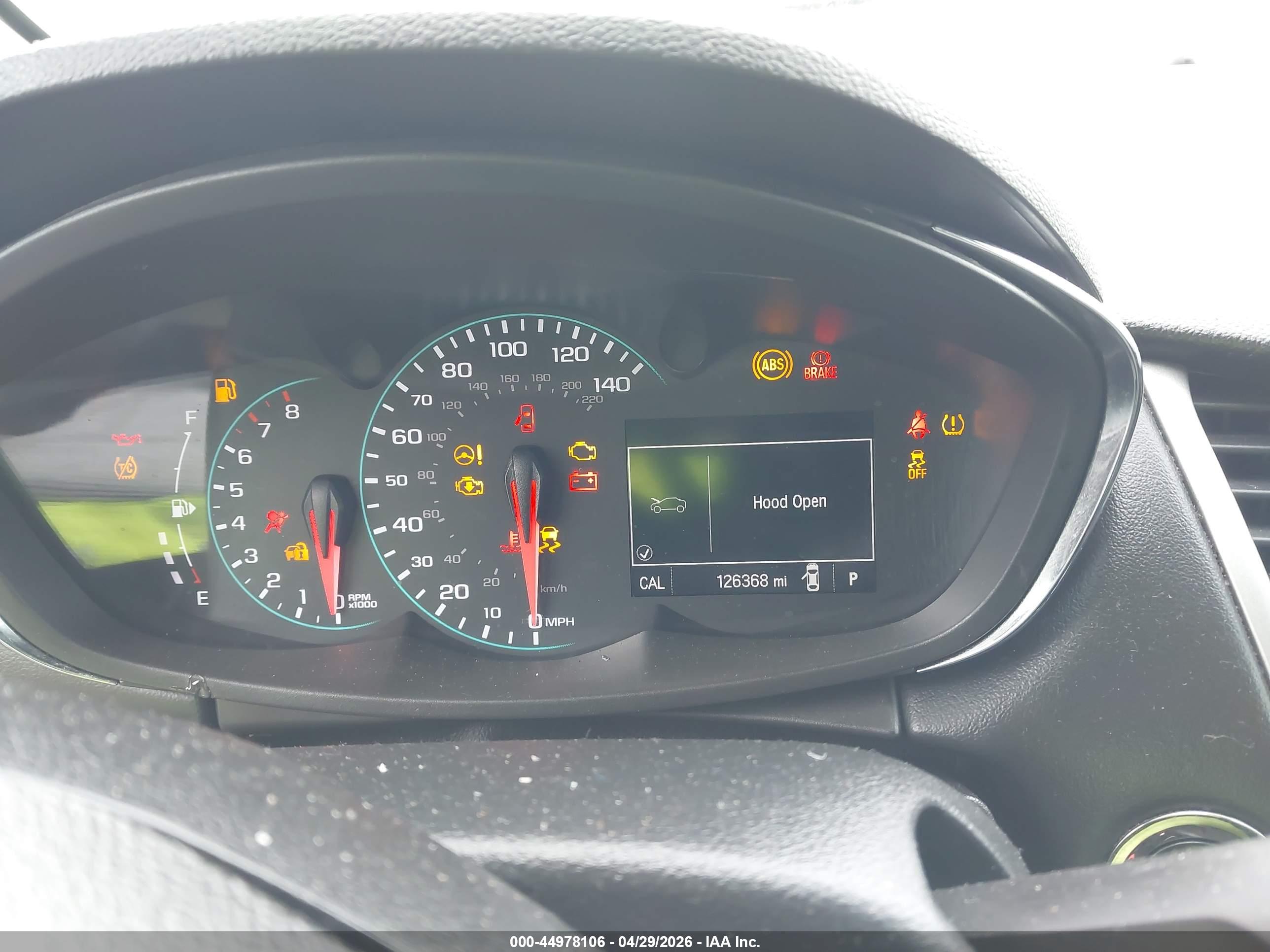 CHEVROLET TRAX image 7