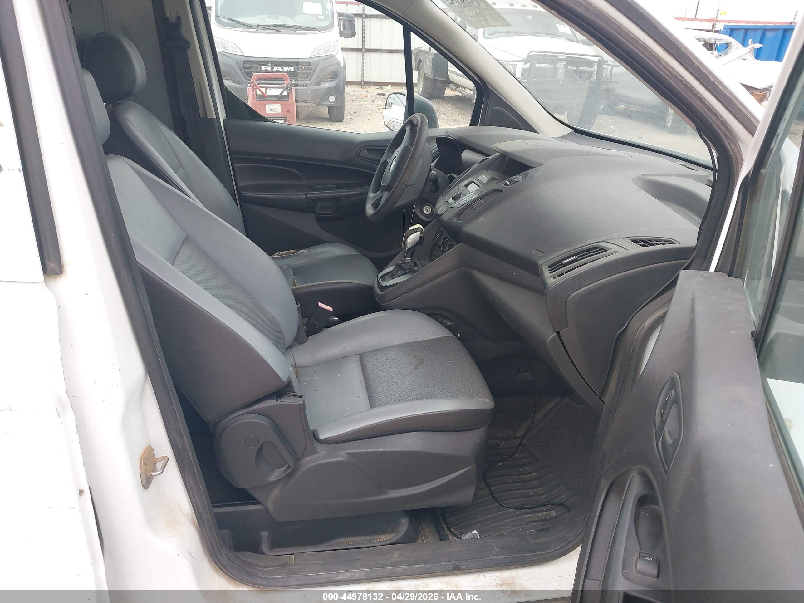 FORD TRANSIT image 5