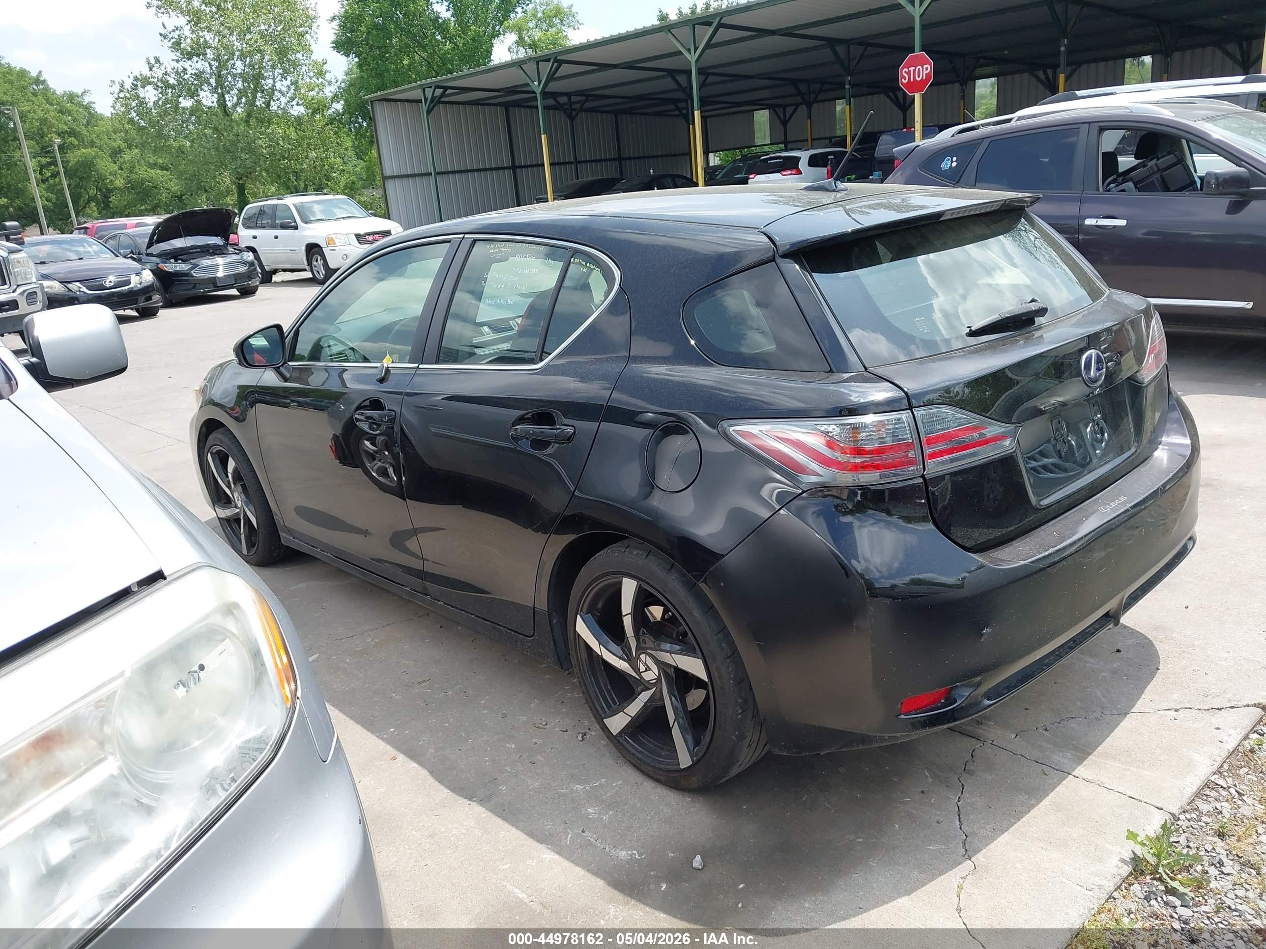 LEXUS CT image 3